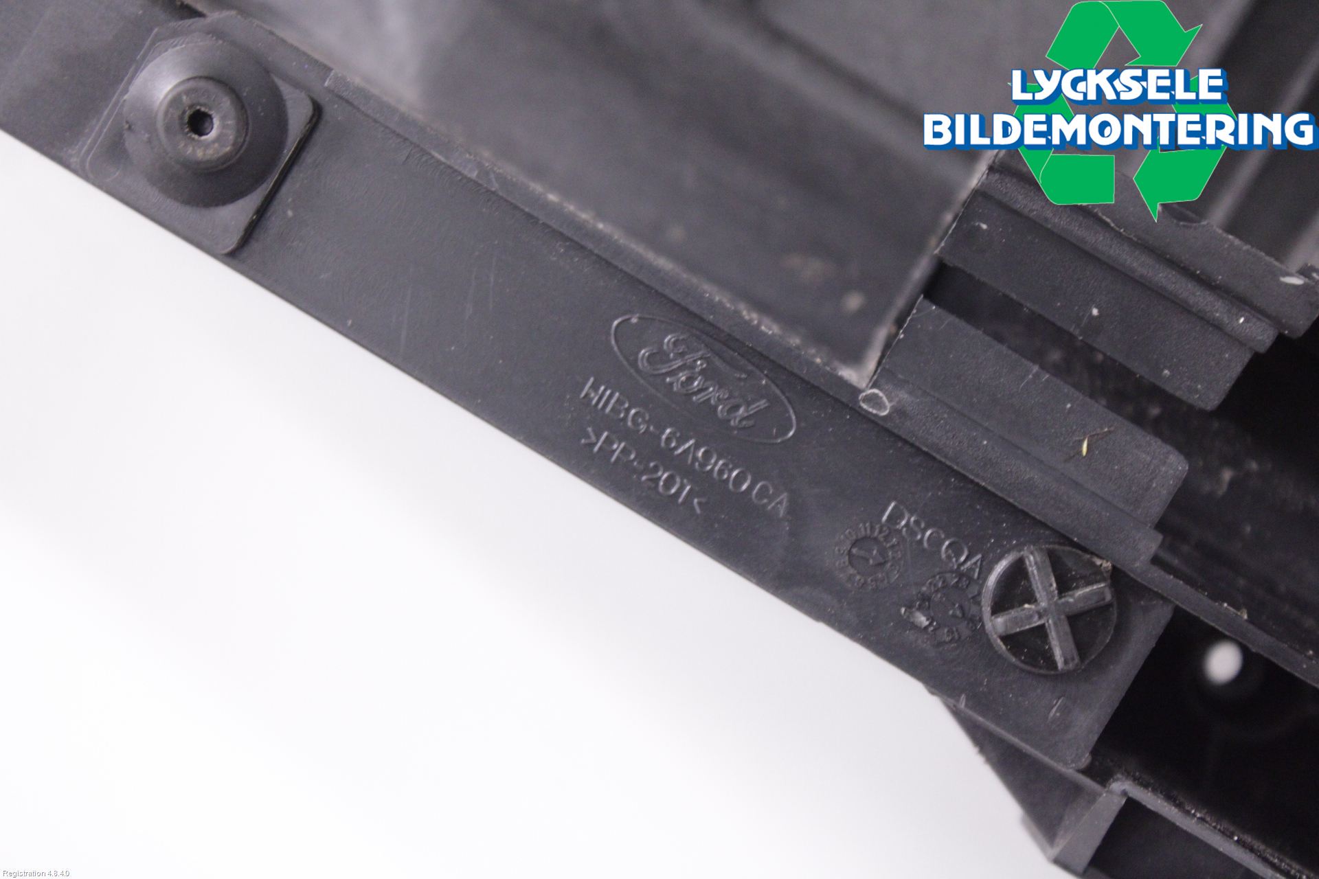 Ford FIESTA (VII) 18-23 Frontplåt