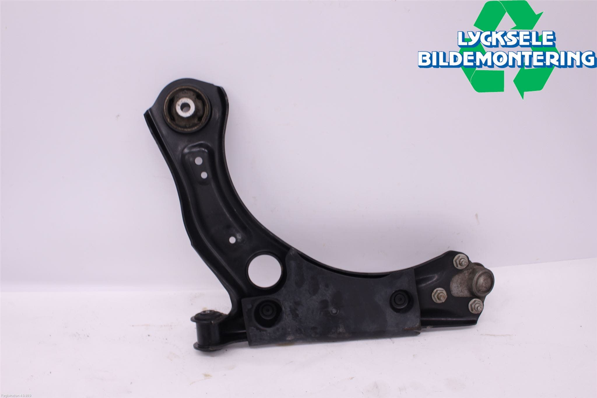 Seat ARONA Bärarm Fram Undre Hö