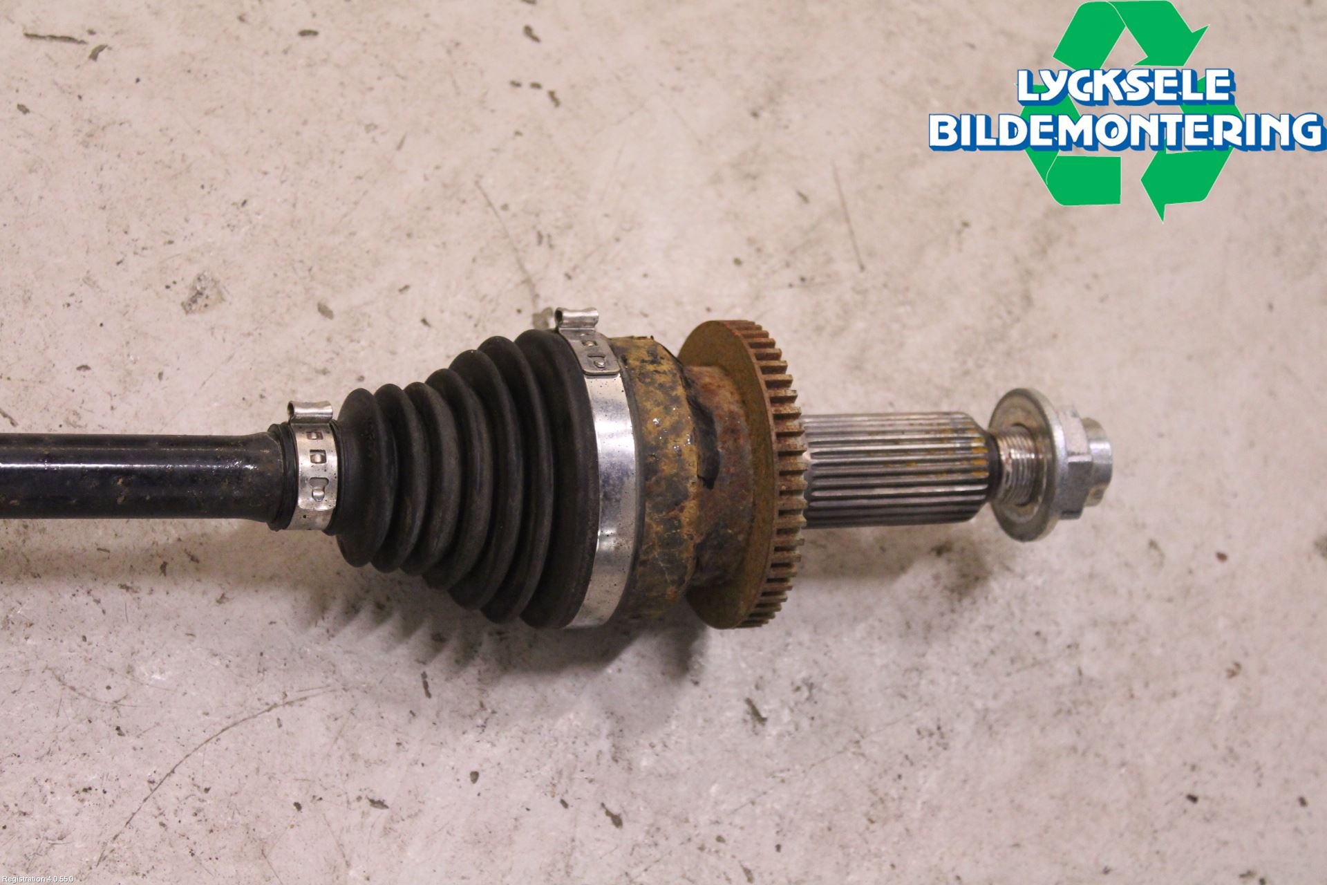 Hyundai SANTA FE 13-18 Drivaxel Bak Höger