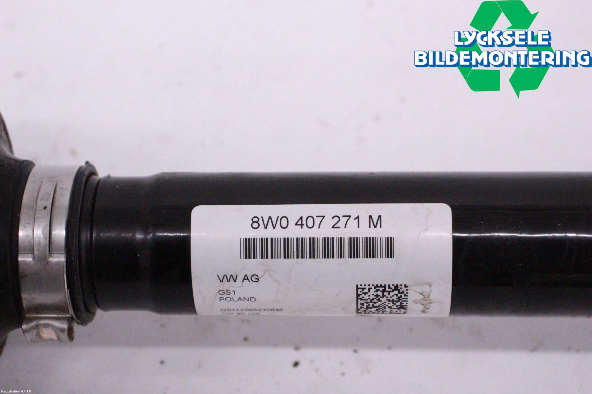 Audi A4/S4 B9 20- Drivaxel Fram Höger