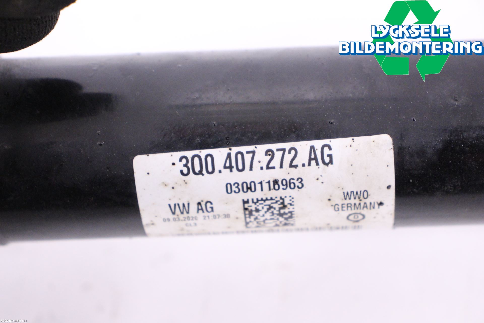 Volkswagen VW TIGUAN 16-24 Drivaxel Fram Höger
