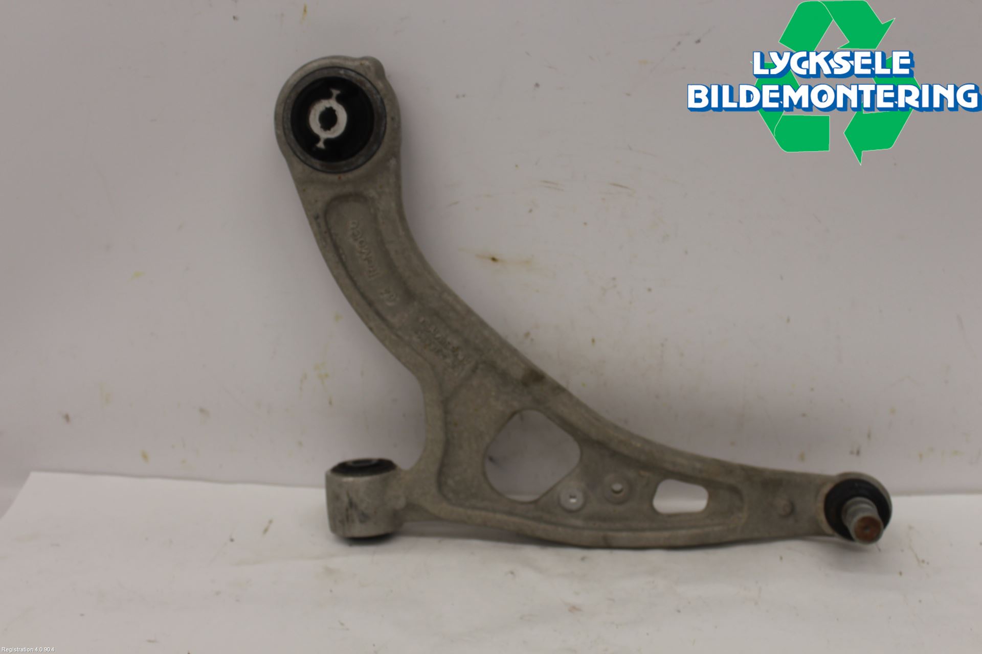 Ford MUSTANG Mach-E 21- Bärarm Fram Undre Vä