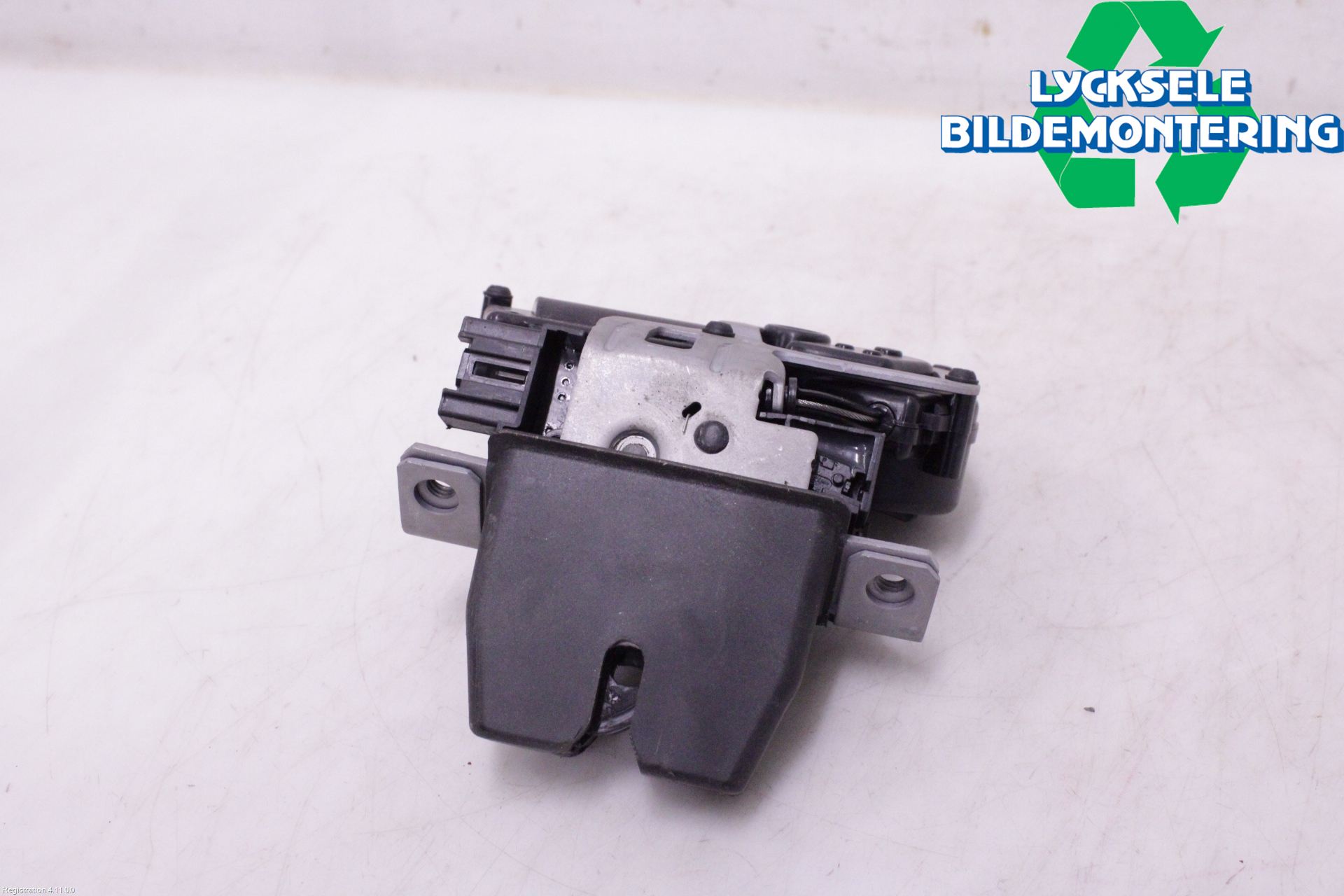 Ford MONDEO 15-22 Låskista Baklucka