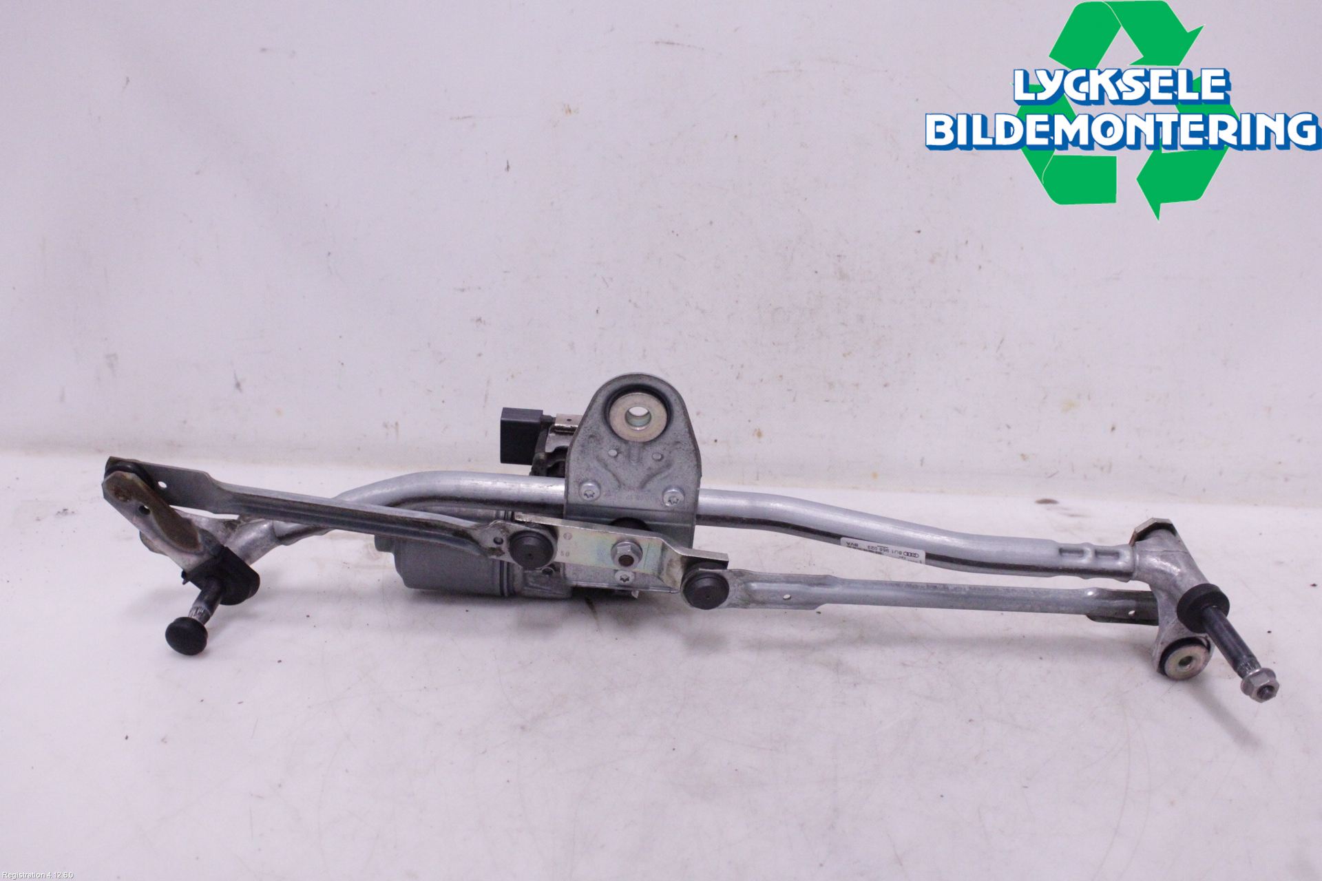 Audi Q3 8U 12-18 Torkarmotor Vindruta