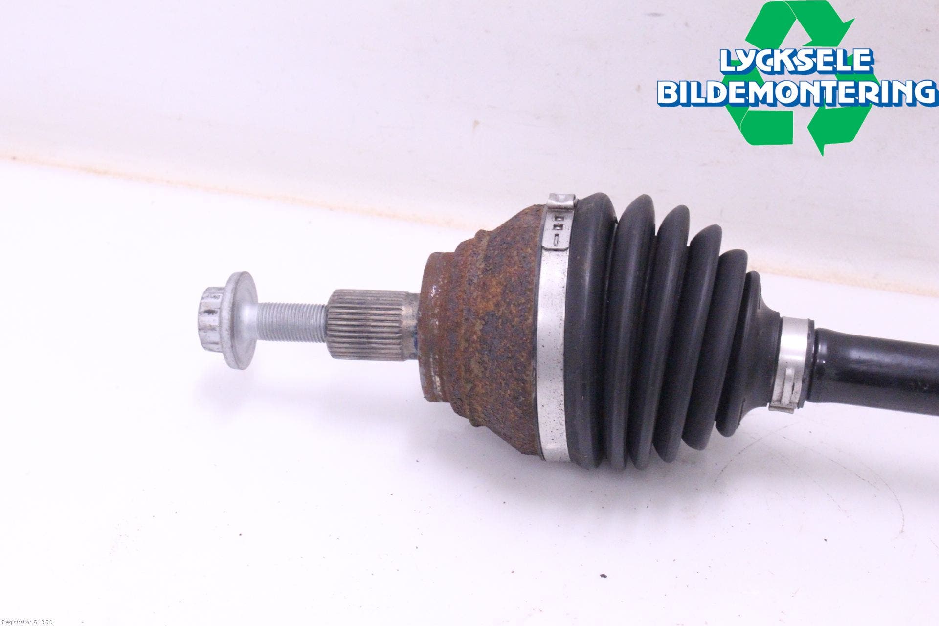 Volkswagen VW GOLF / E-GOLF VIII 20- Drivaxel Fram Vänster