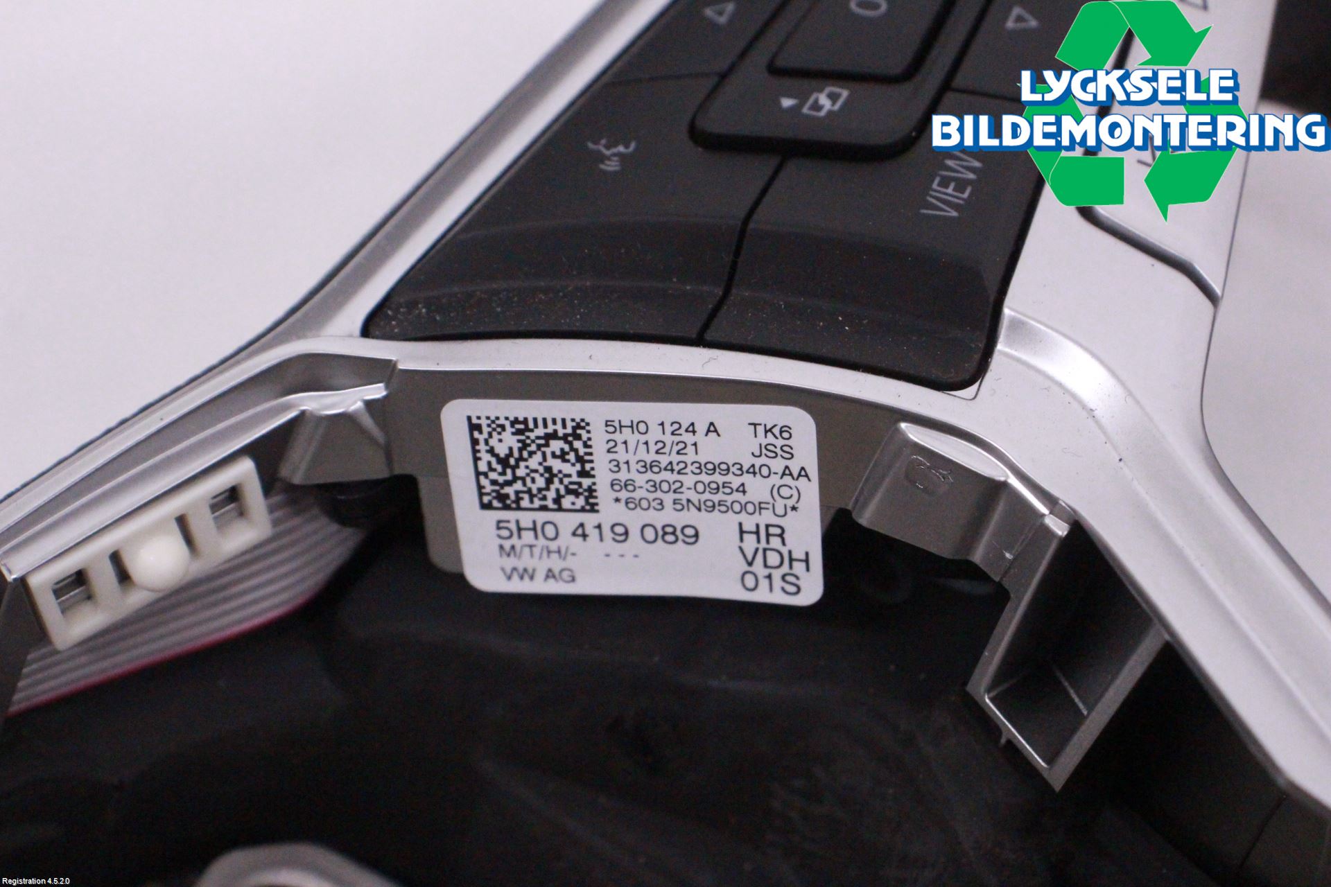 Volkswagen VW GOLF / E-GOLF VIII 20- Ratt