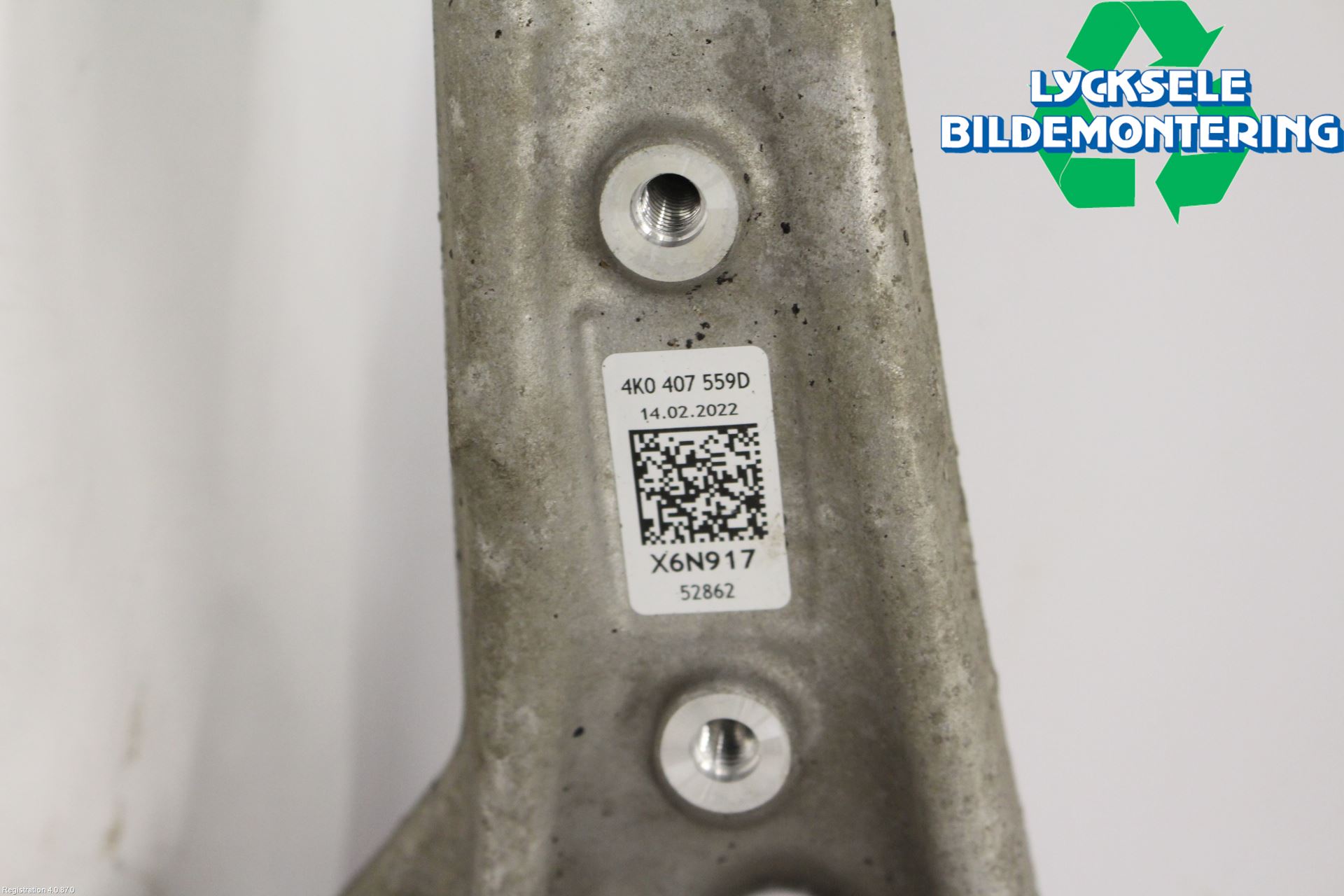 Audi A6 F2/C8 19- Styrspindel Lagerhus Vä