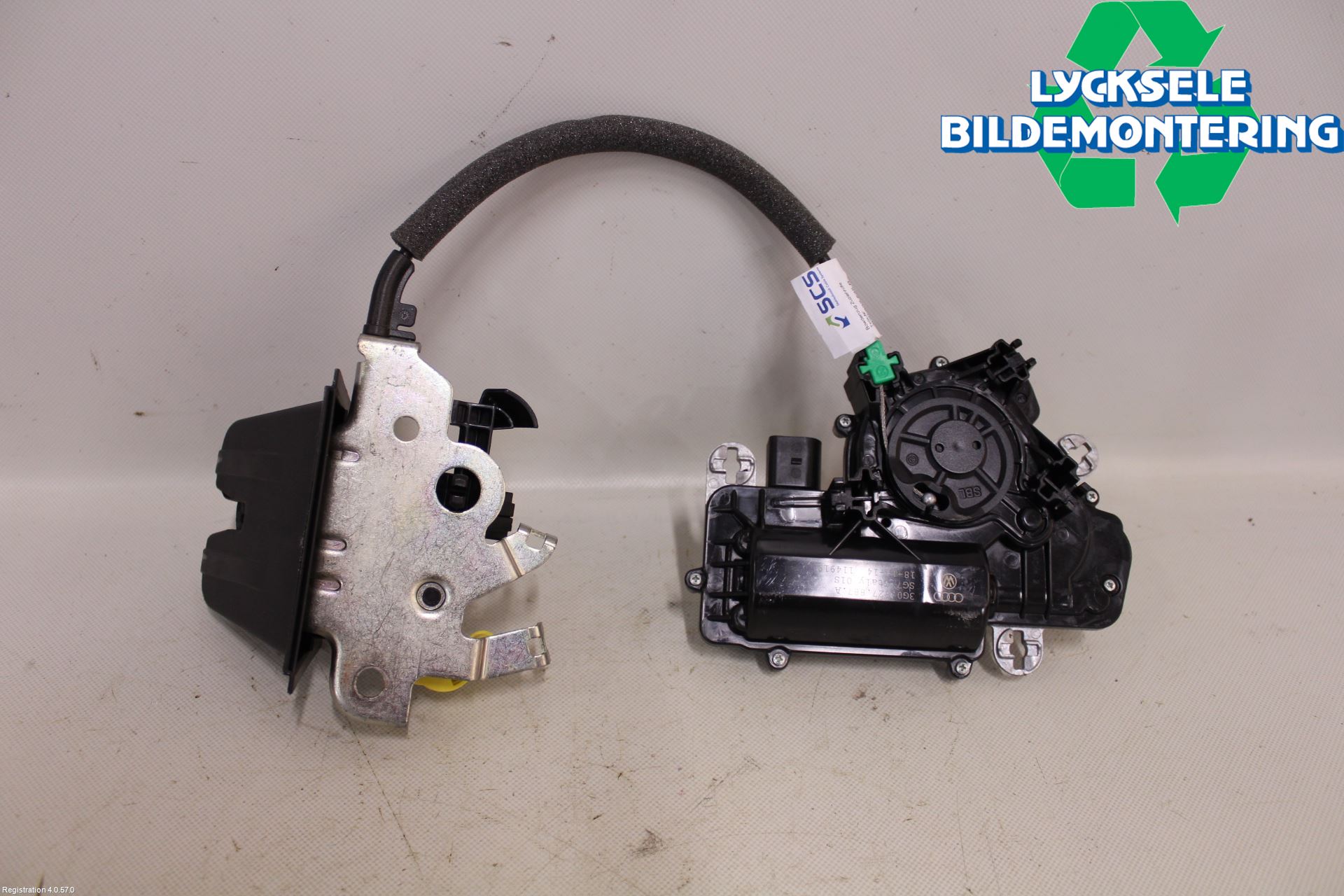 Volkswagen VW PASSAT 15-19 Bakluckeöppnare Automatisk
