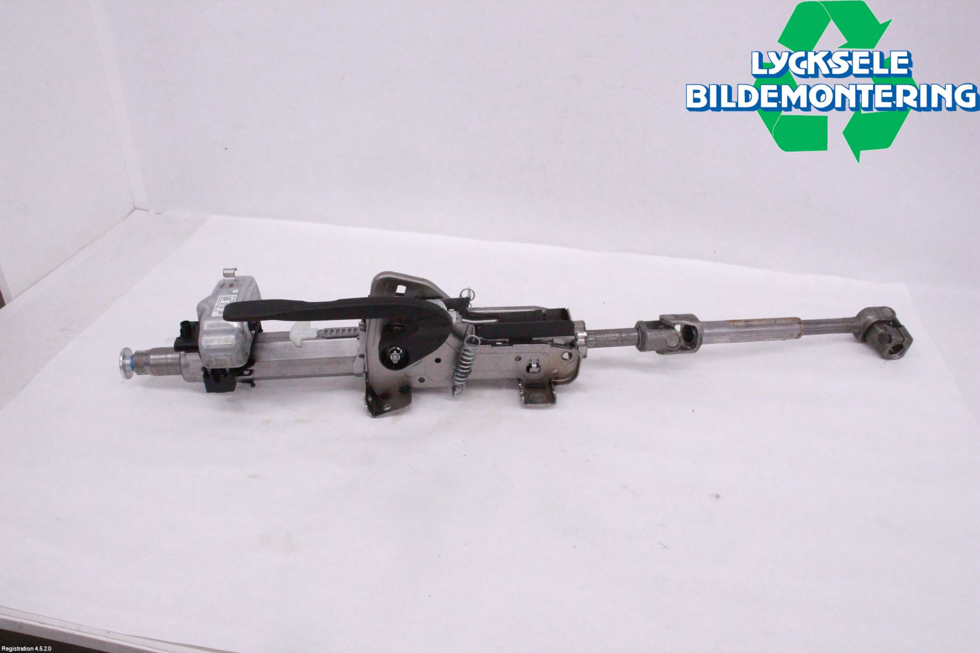 Skoda OCTAVIA (NX) 20- Rattaxelagg Justerbart