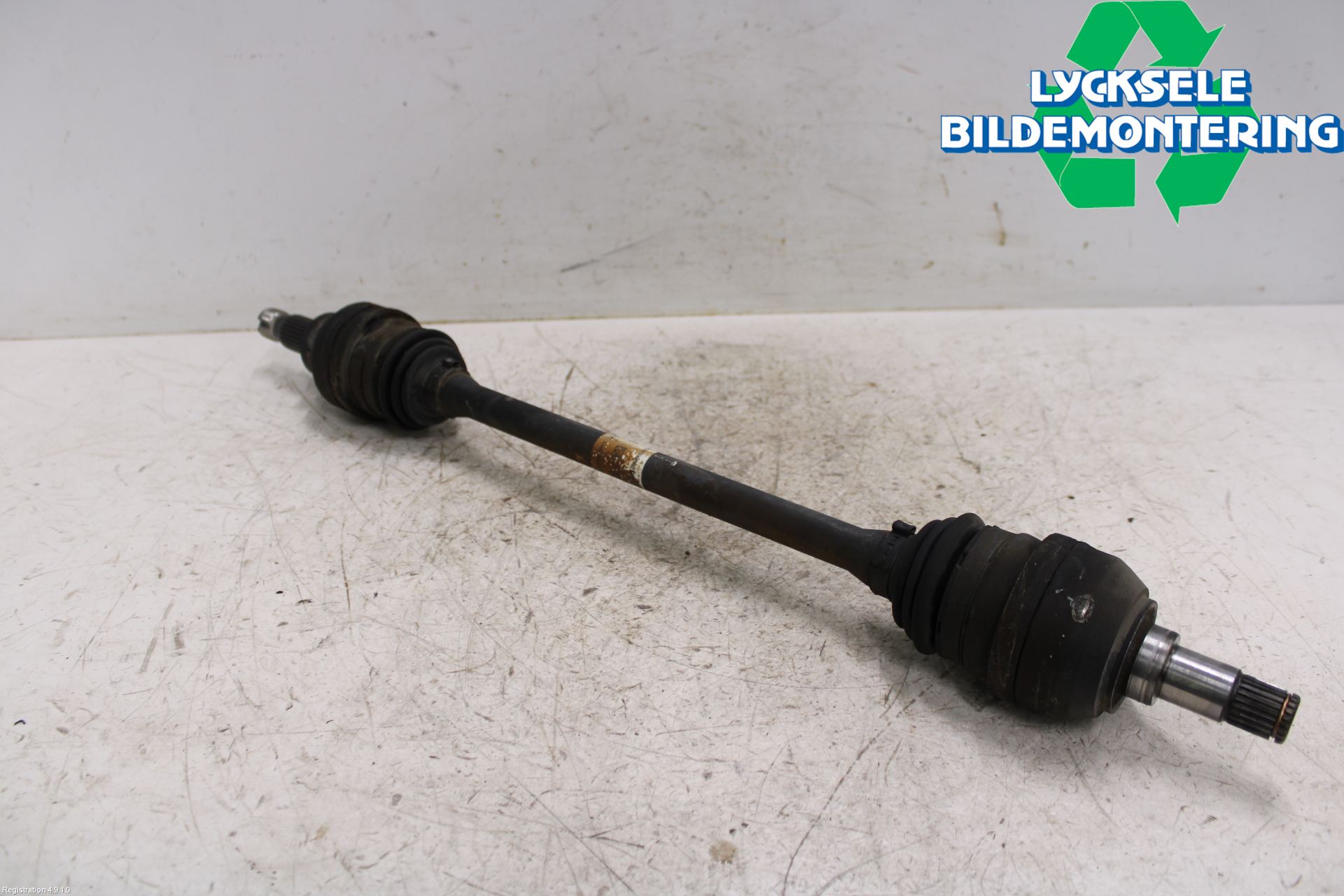Mercedes-Benz MB CLA-KLASS (C117/X117) 13-19 Drivaxel Bak Höger