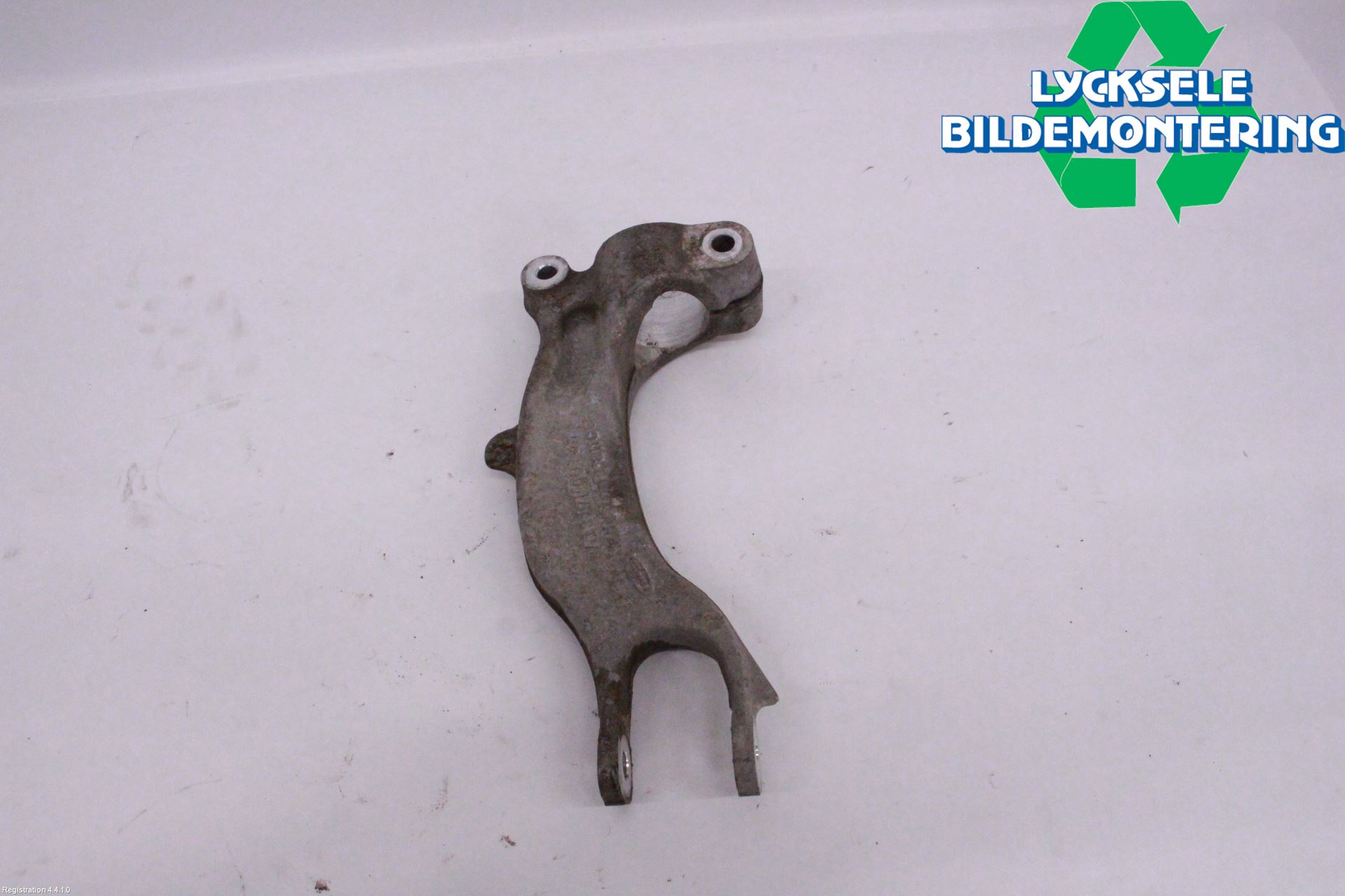 Audi A4/S4 B9 20- Fjäderben Fram Höger