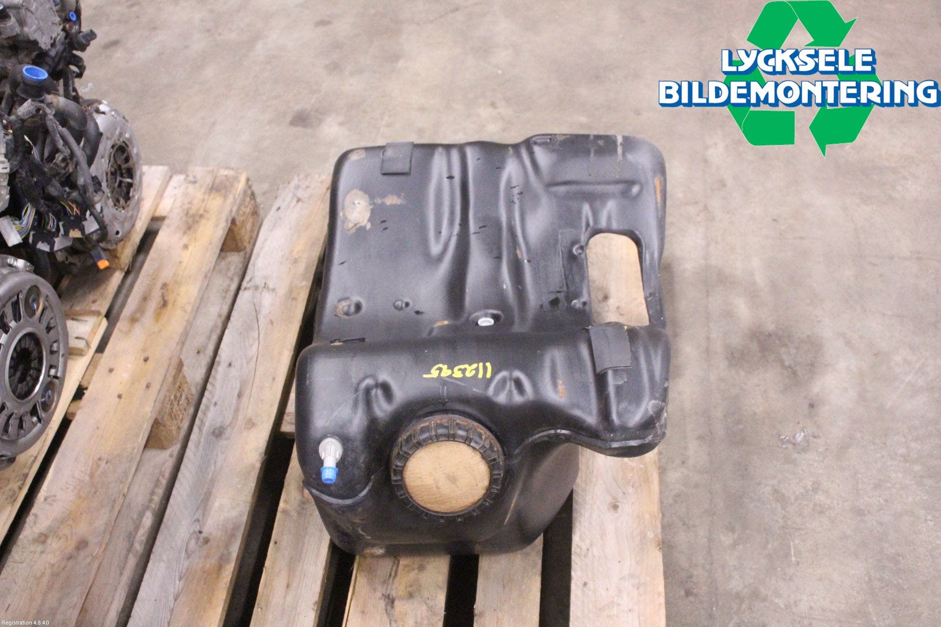 Volvo 940 91-98 Bränsletank