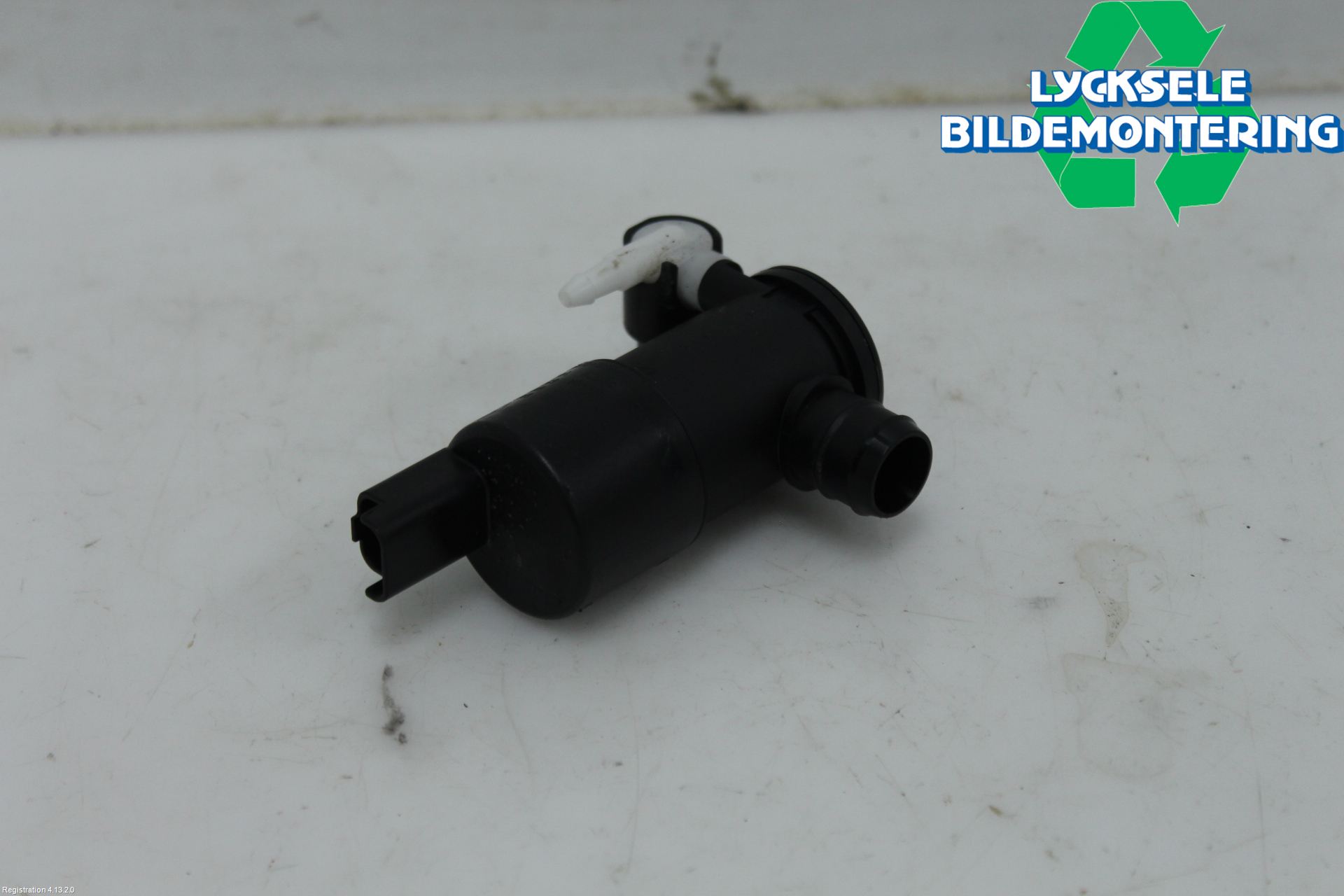 Peugeot 2008/E-2008 20- Spolarpump Vindruta
