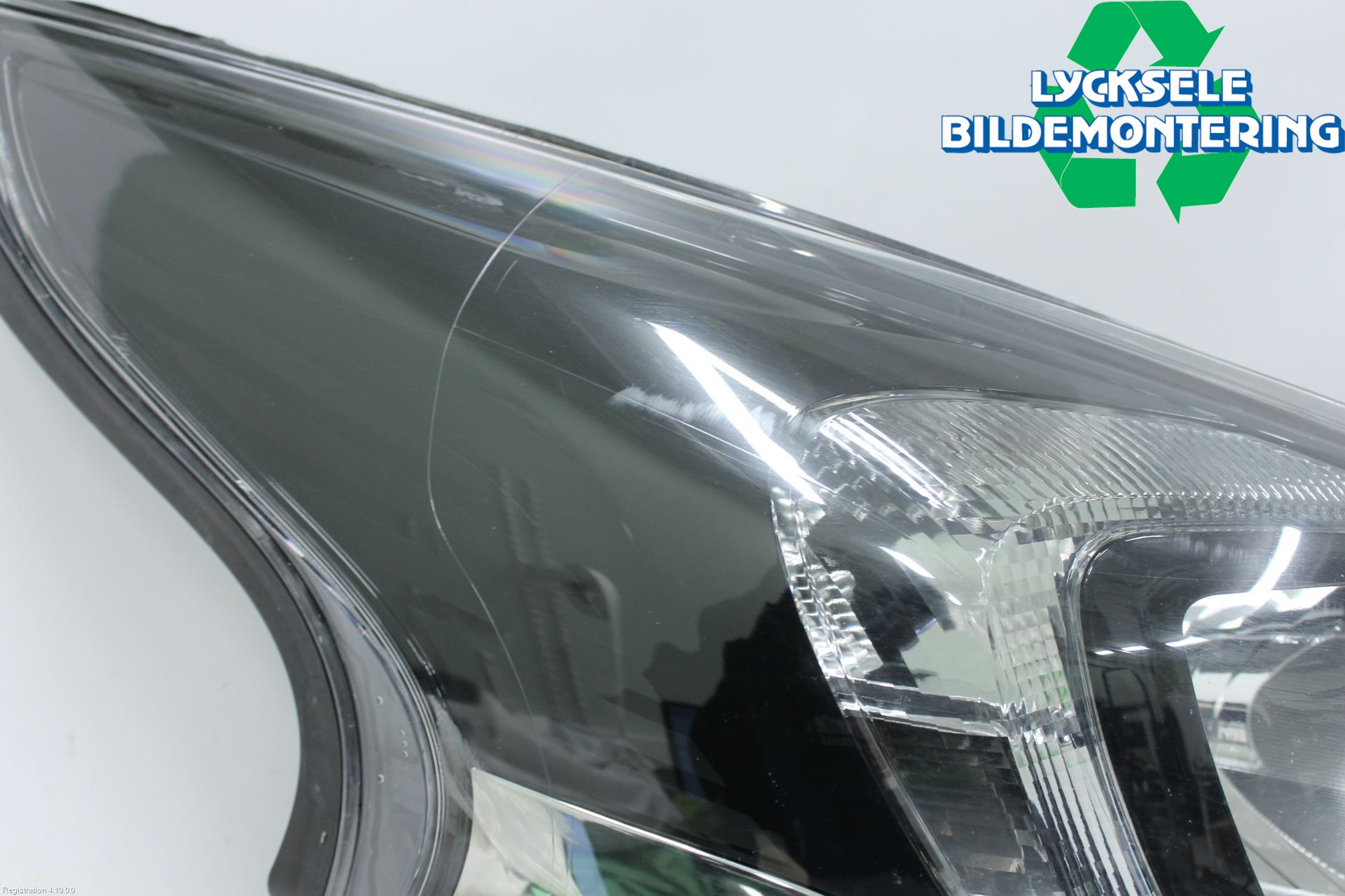 Opel VIVARO 15-19 Strålkastare Höger