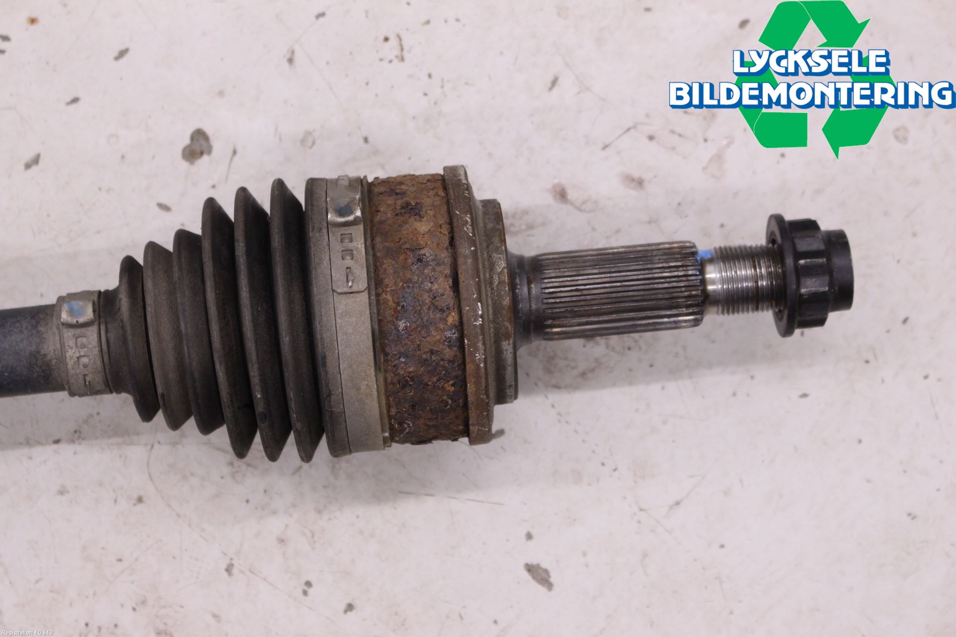 Toyota AURIS 13-19 Drivaxel Fram Höger