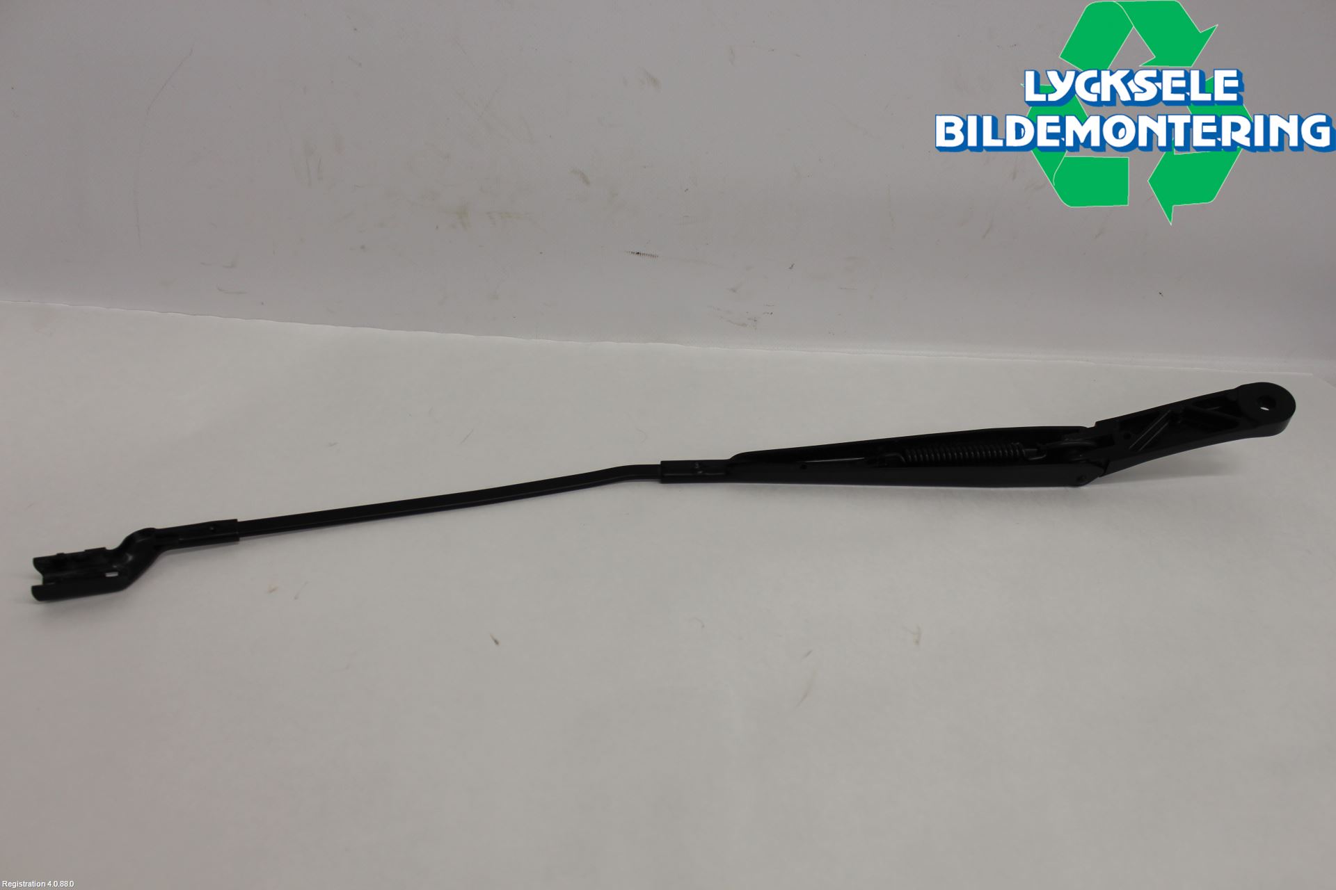 Volkswagen VW TIGUAN 16-24 Torkararm Armar Vindruta