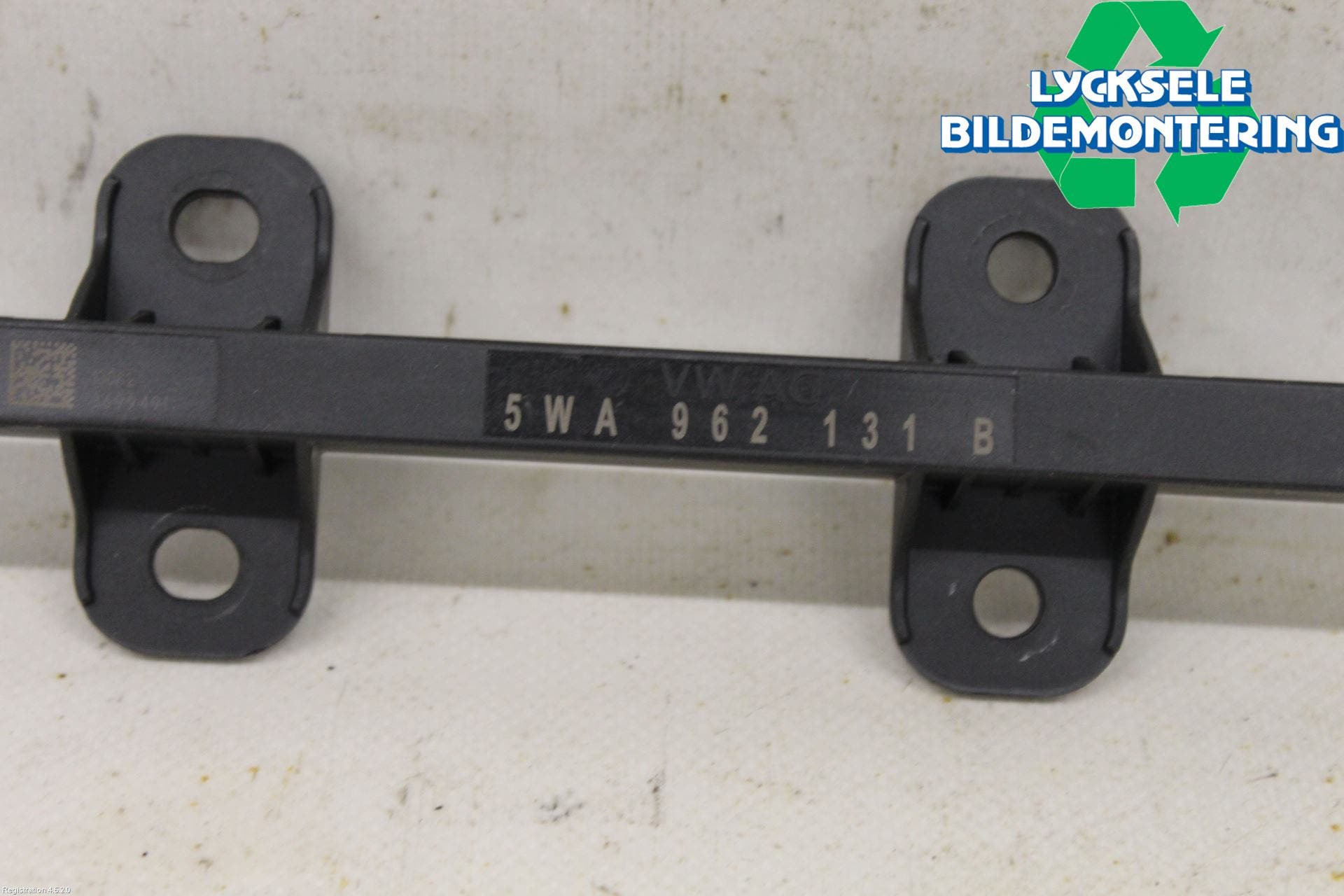 Skoda ENYAQ iV 21- Antenn