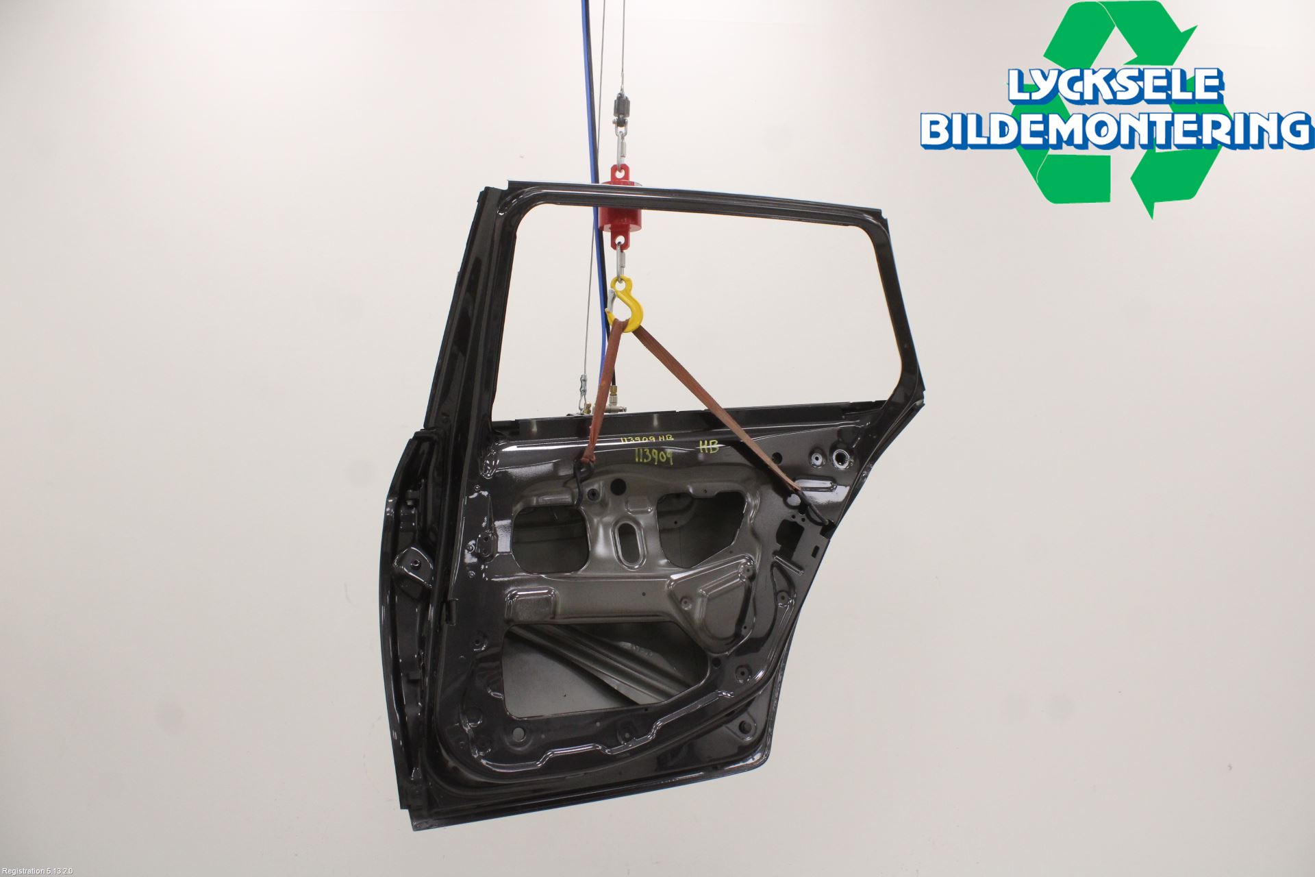 BMW 5 F10/F11/F18 09-17 Dörr Bak Höger