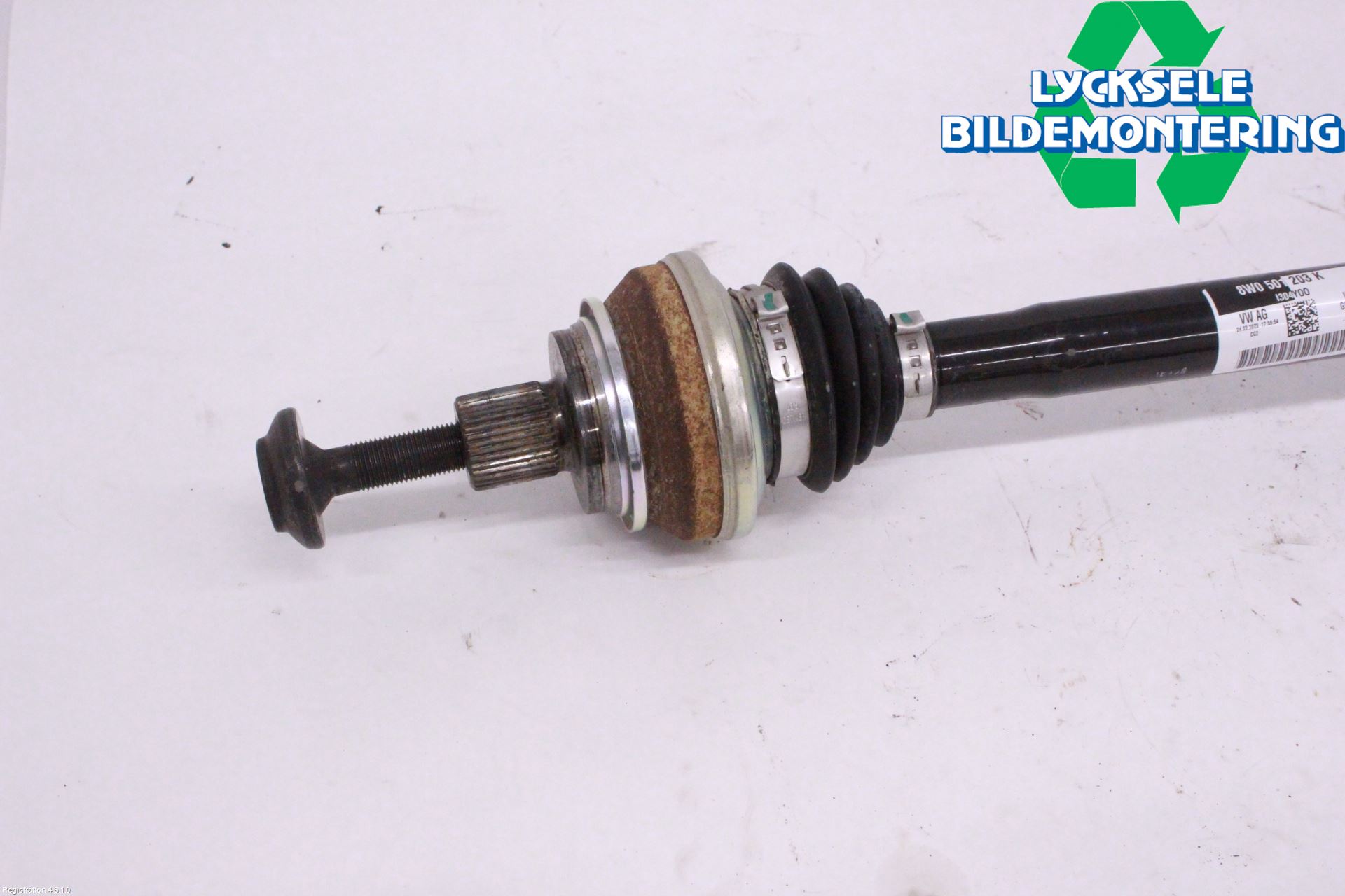 Audi A4/S4 B9 20- Drivaxel Bak Vänster