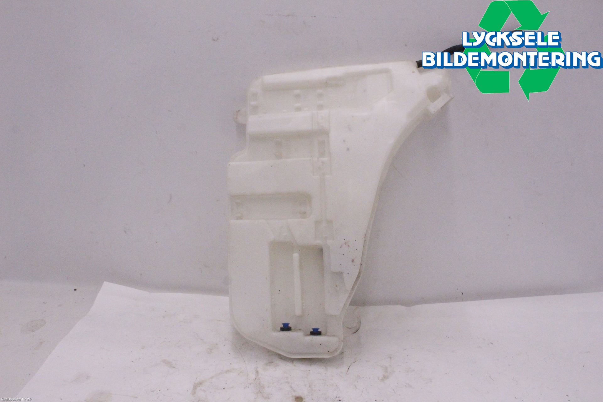 BMW 5 F10/F11/F18 09-17 Spolartank Vindruta-Strål