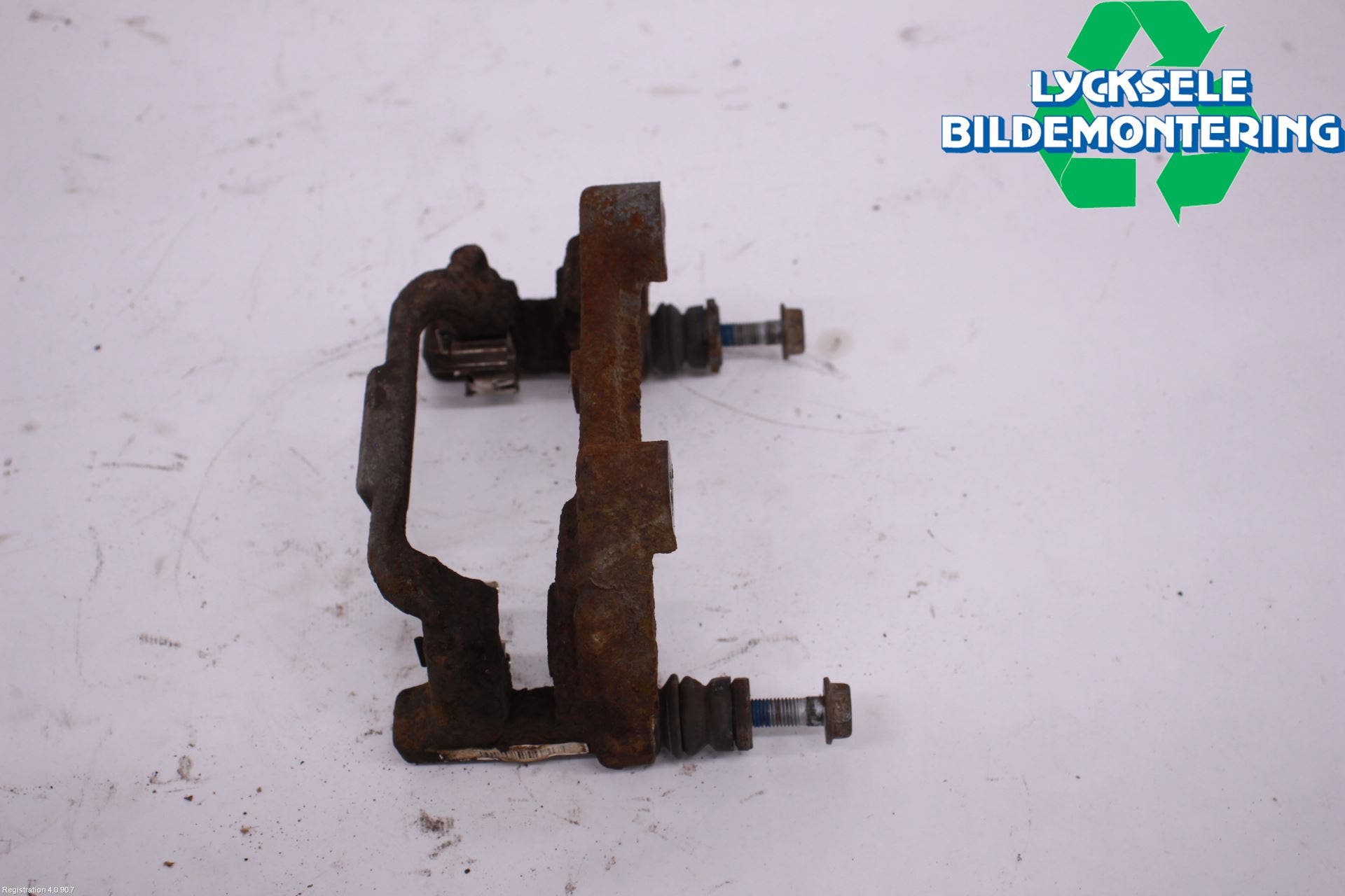 Volkswagen VW CADDY 11-15 Bromsokshållare