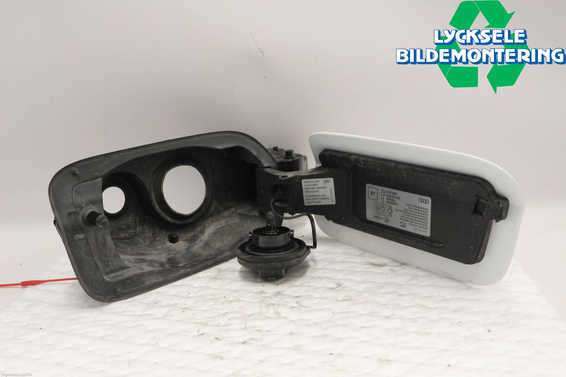 Audi A6 F2/C8 19- Tanklucka