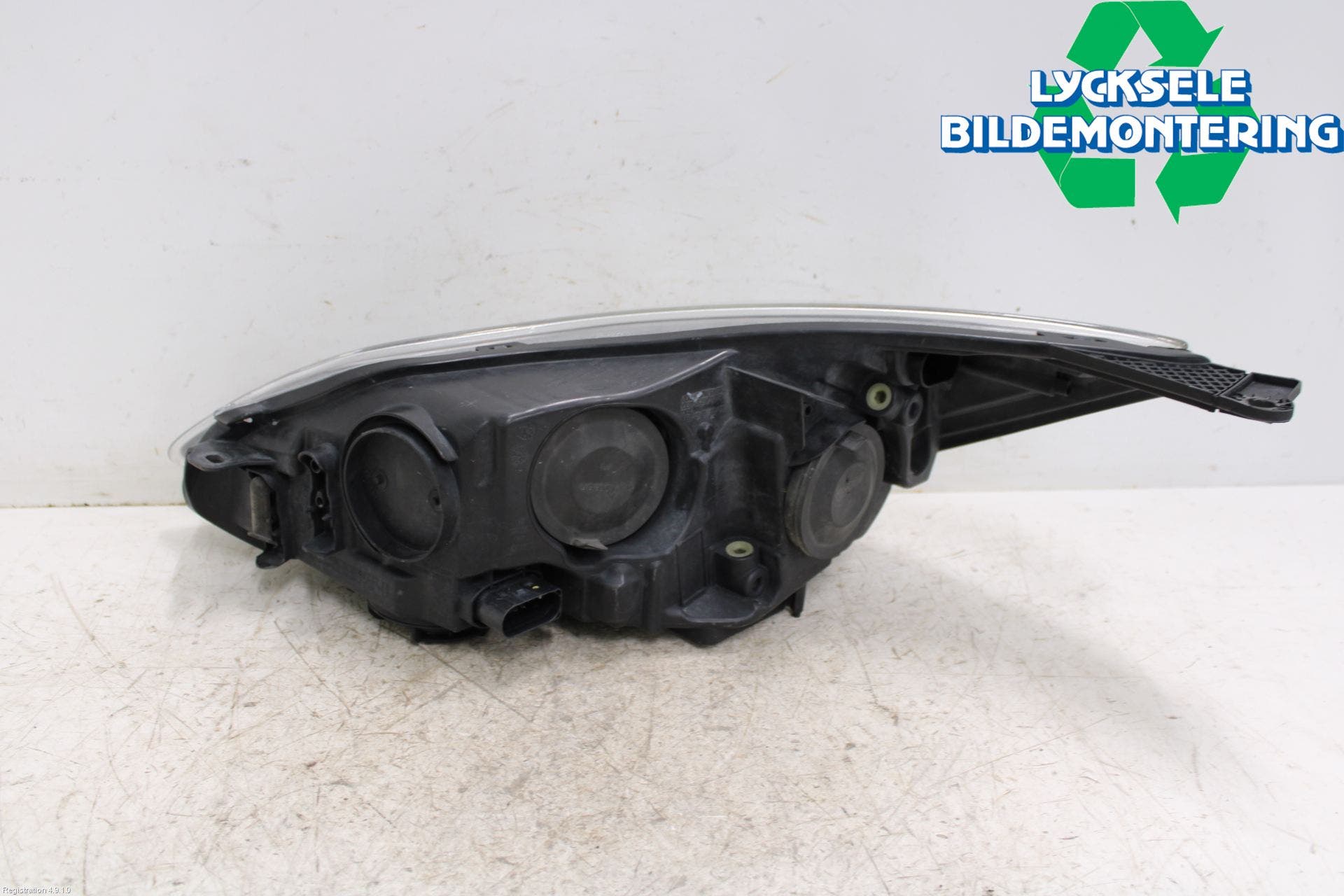 Ford FOCUS 11-14 Strålkastare Höger