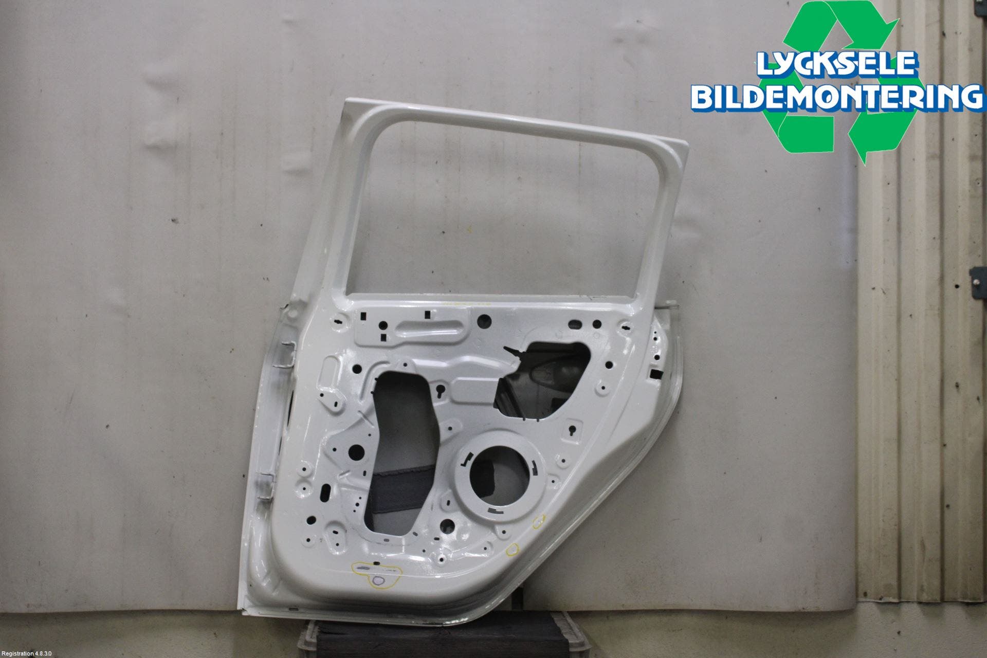 Peugeot 2008 13-20 Dörr Bak Höger