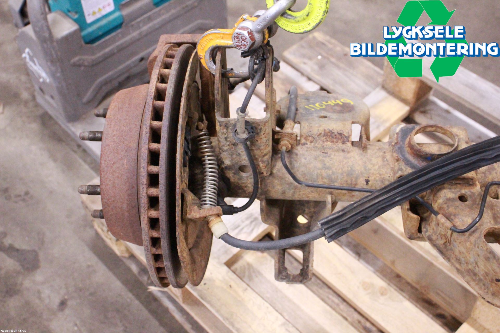 Chevrolet SUBURBAN Bakaxel