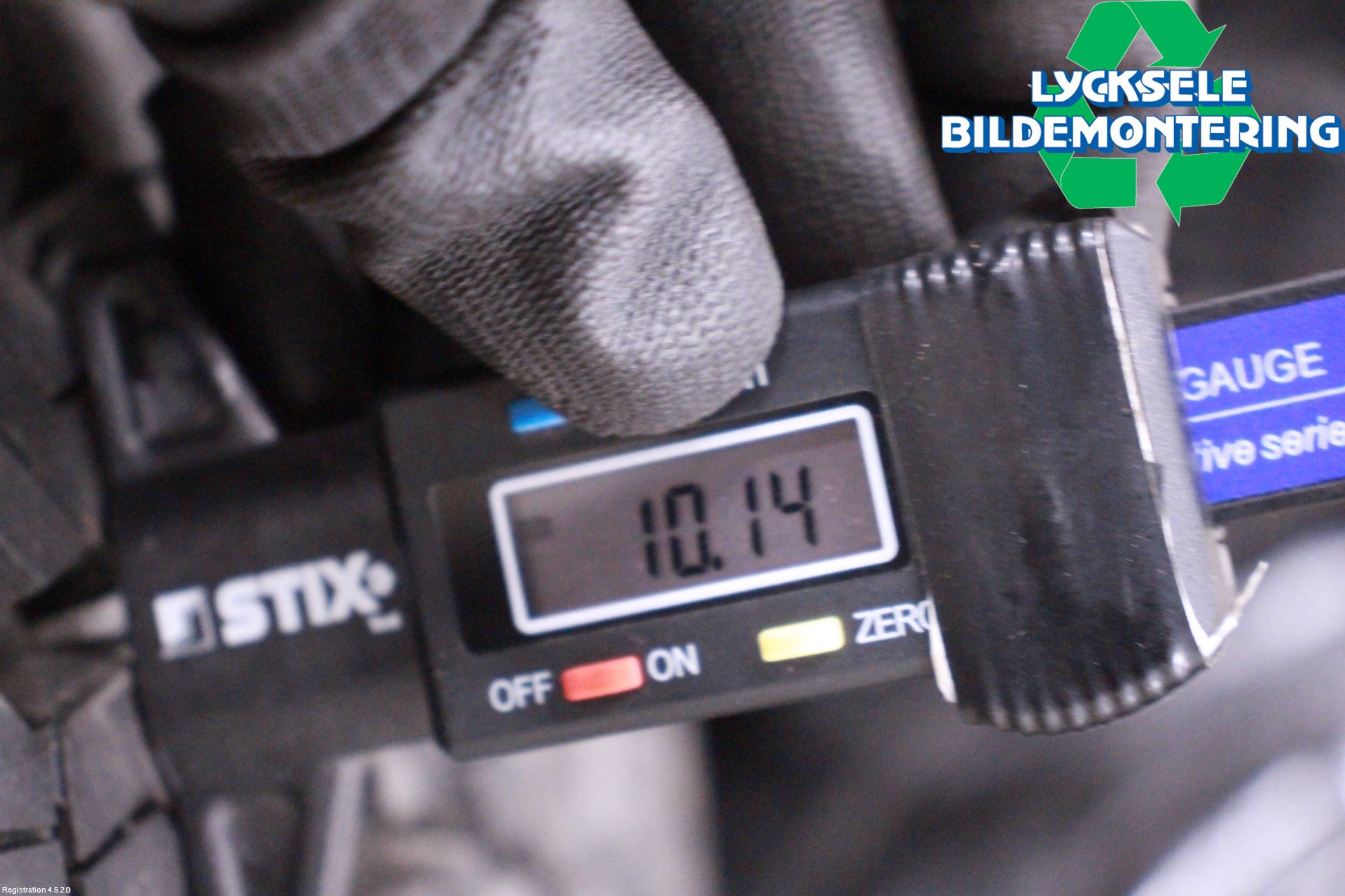 Dodge PICK UP RAM 81- Sommardäck Med Fälg