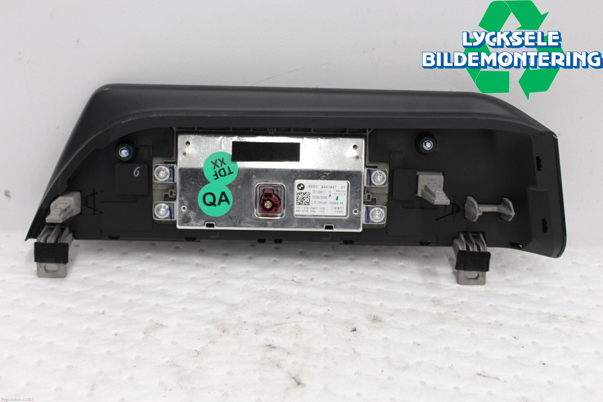 BMW 3 G20/G21/G80/G81 19- Bildskärm