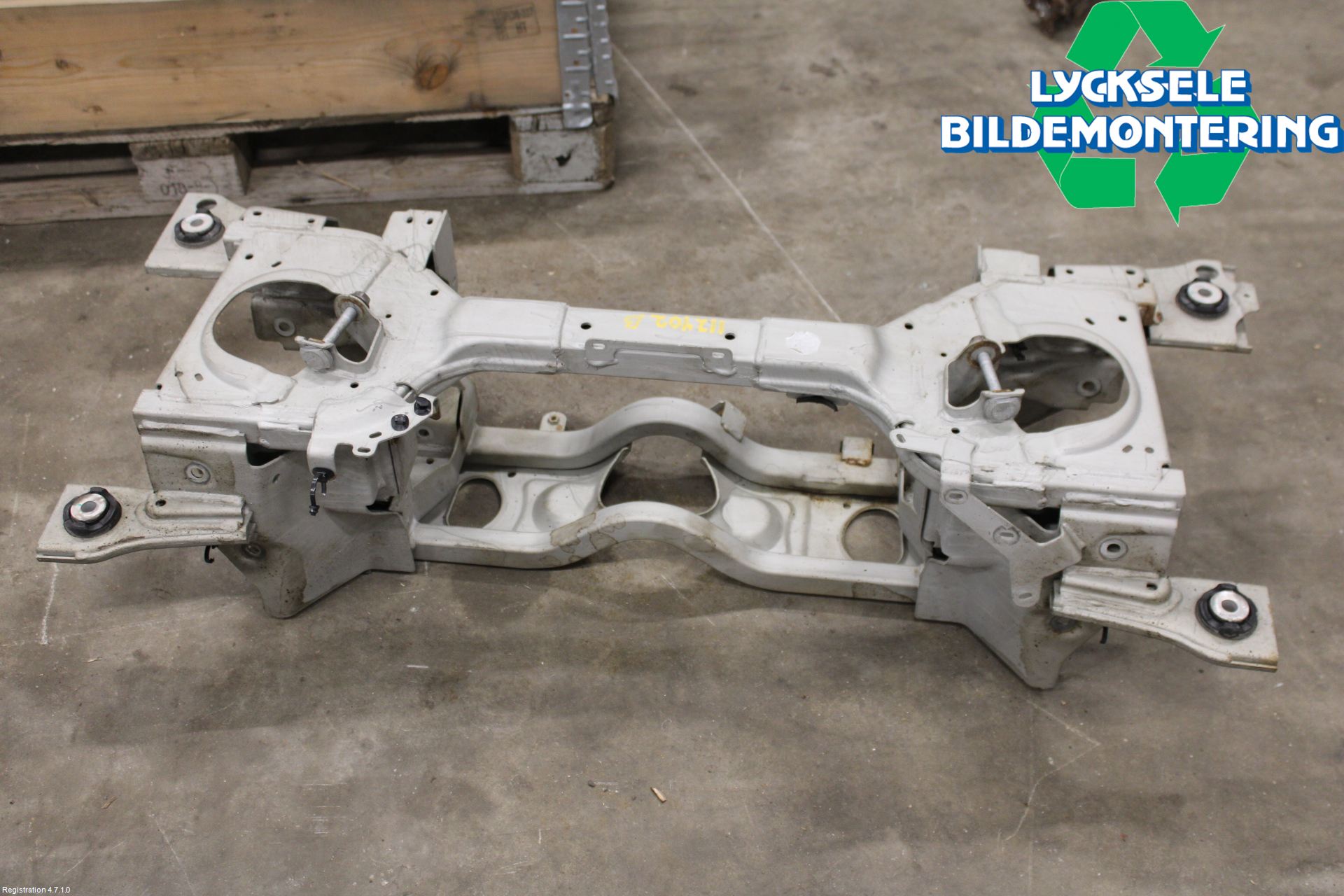 Peugeot 3008 17-24 Bakaxelbalk