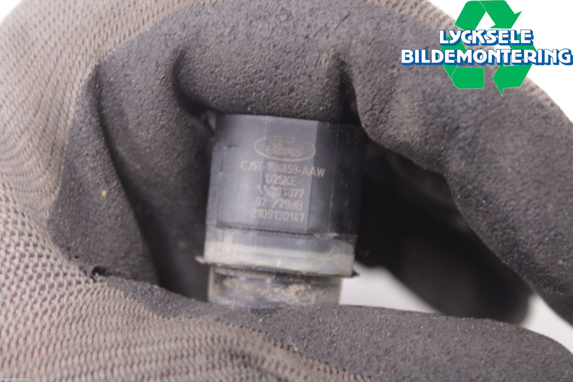 Ford KUGA 13-16 Parkeringshjälp Backsensor