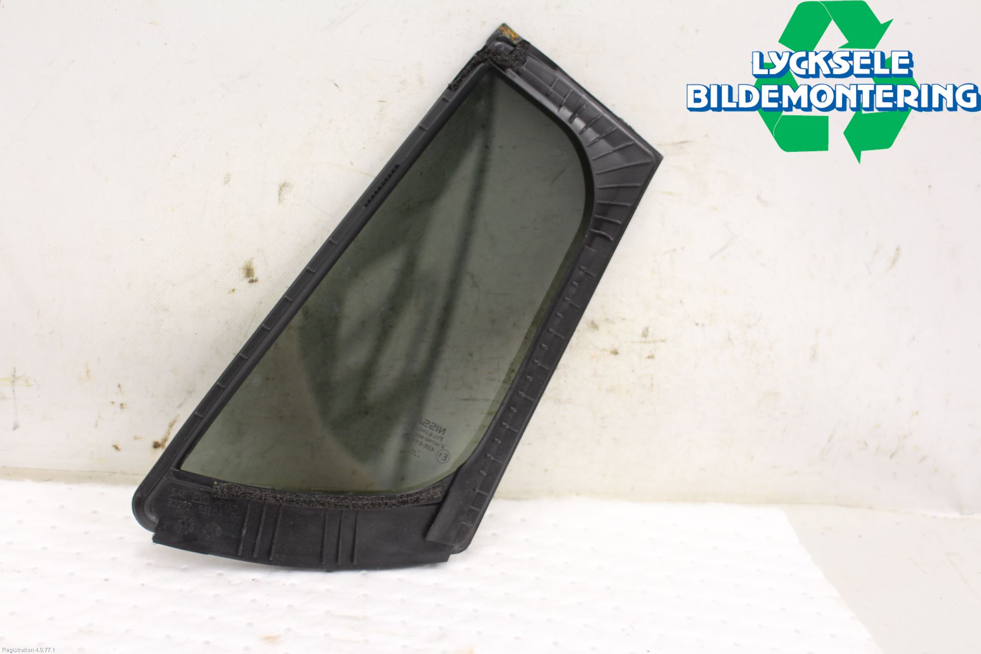 Nissan LEAF 18- Dörruta Bak Lilla Hö