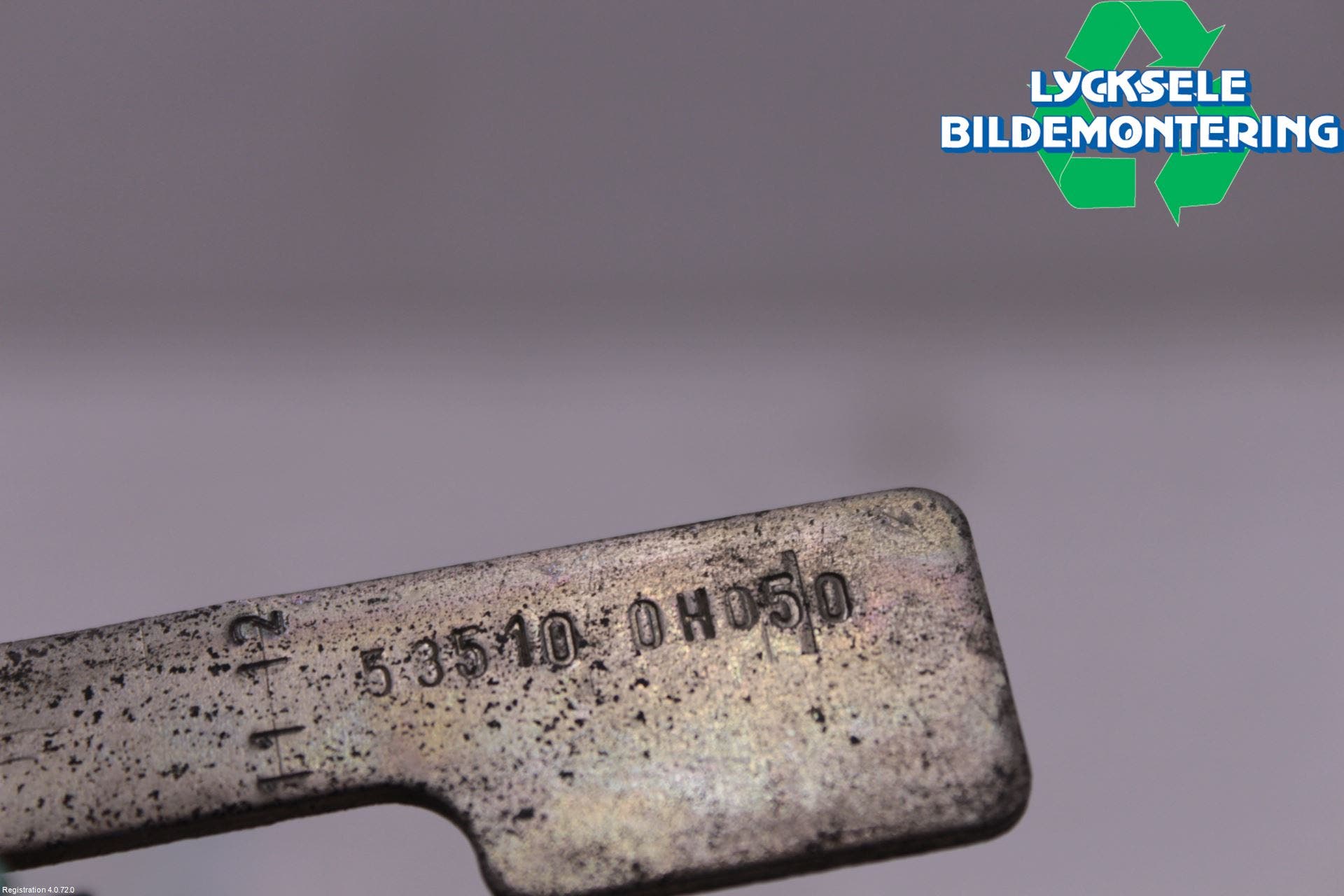 Toyota AYGO 06-14 Huvlås