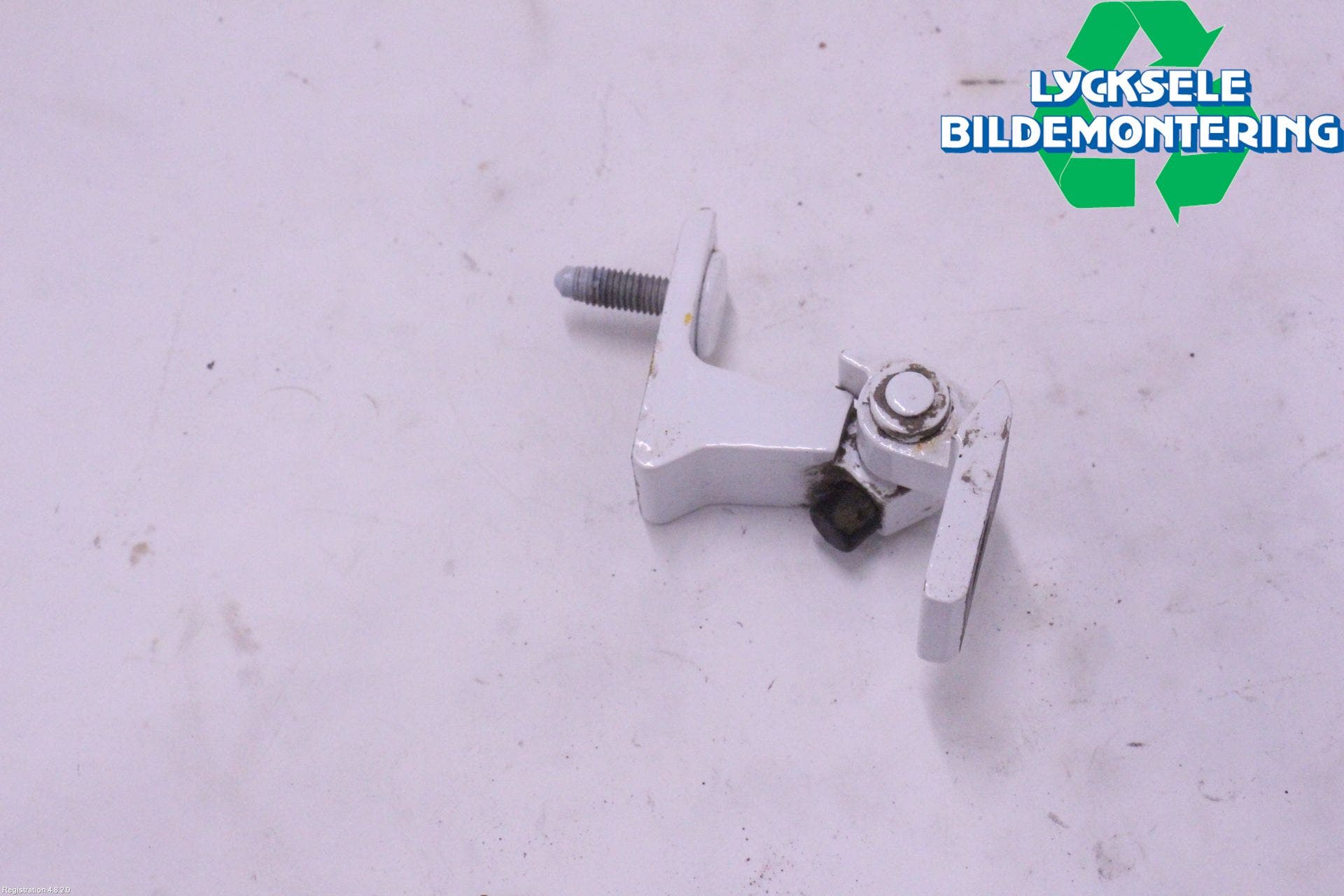 Audi A6 F2/C8 19- Dörrgångjärn