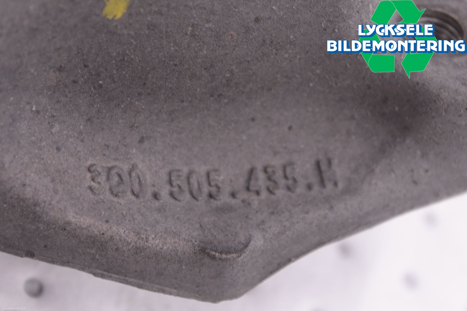 Skoda SUPERB 16-24 Hjullagerhus Bak Vä