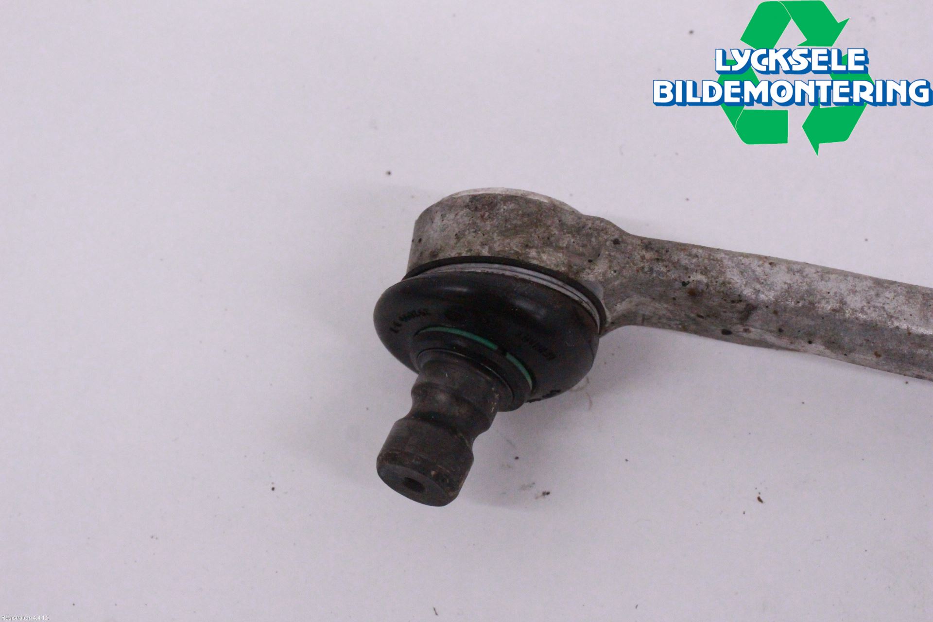 Audi A4/S4 B9 20- Bärarm Fram Övre Vä