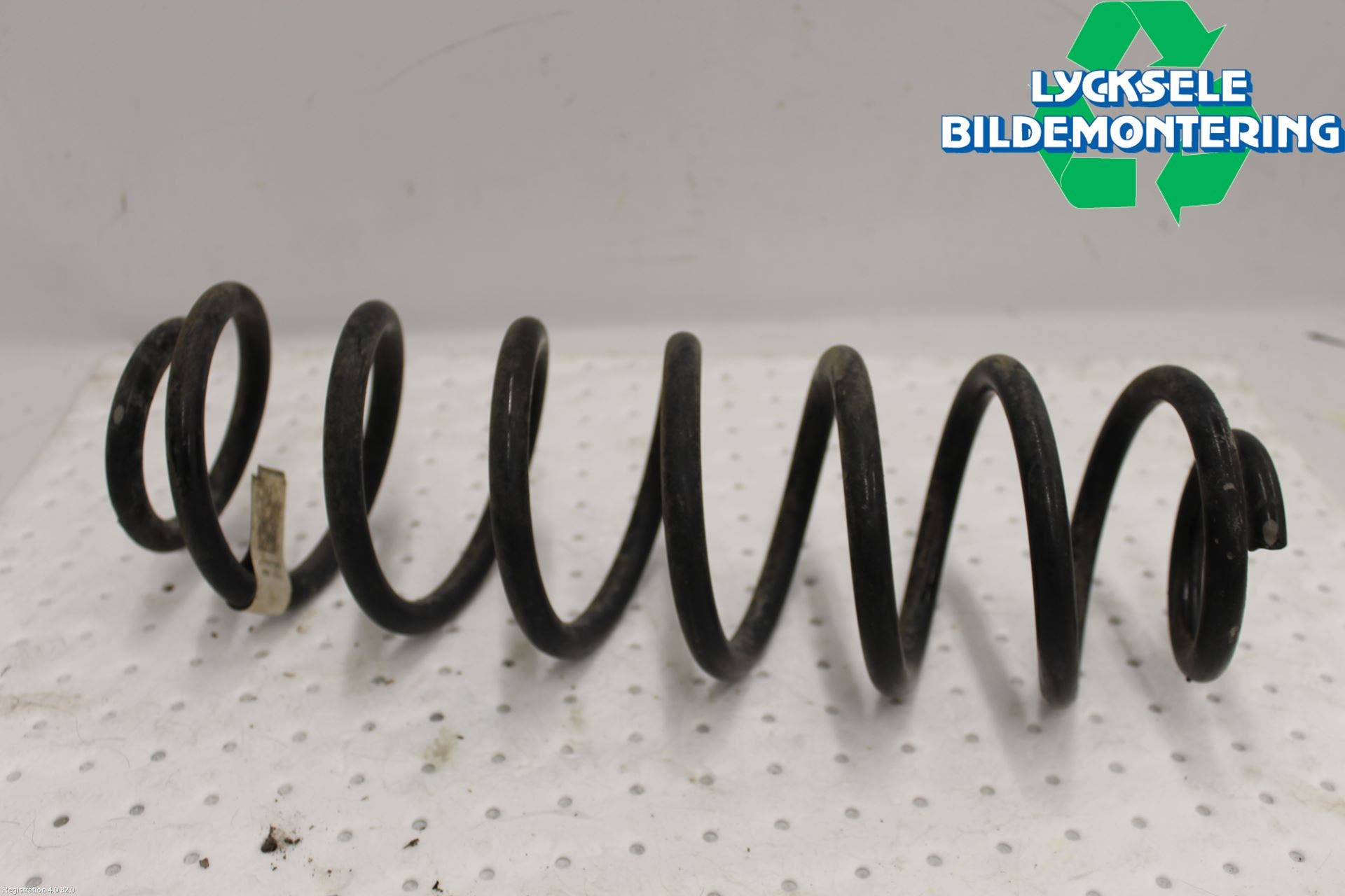 Skoda KAMIQ 20- Fjäder Bak