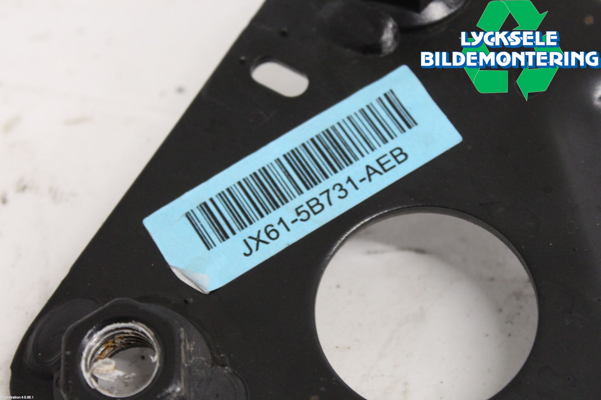 Ford FOCUS 19- Bärarm Bak Vänster