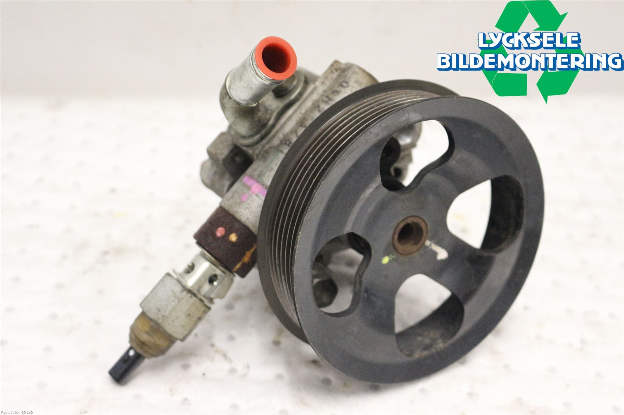 Toyota HILUX 16- Styrservopump