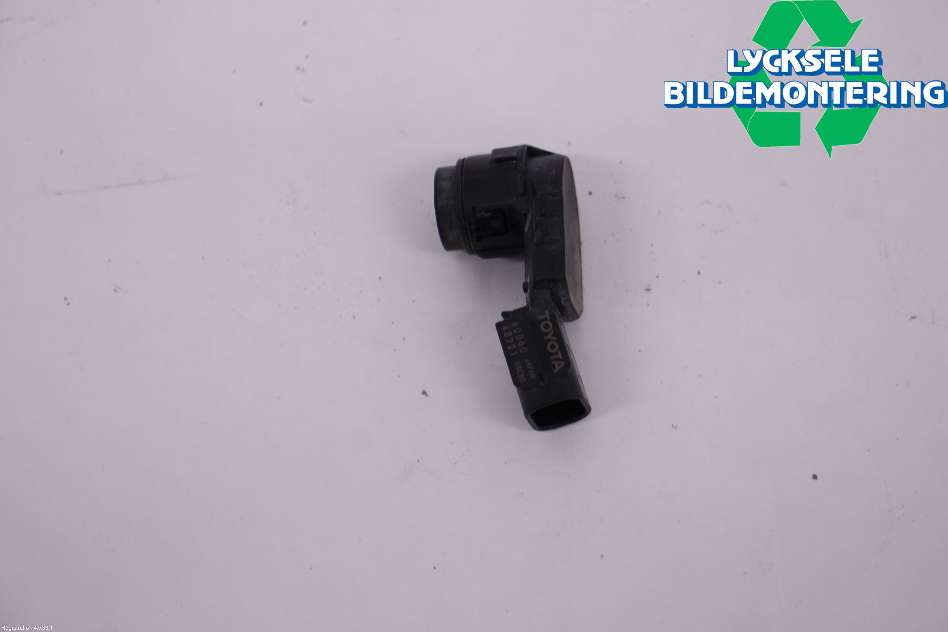 Toyota RAV4 19- Parkeringshjälp Backsensor