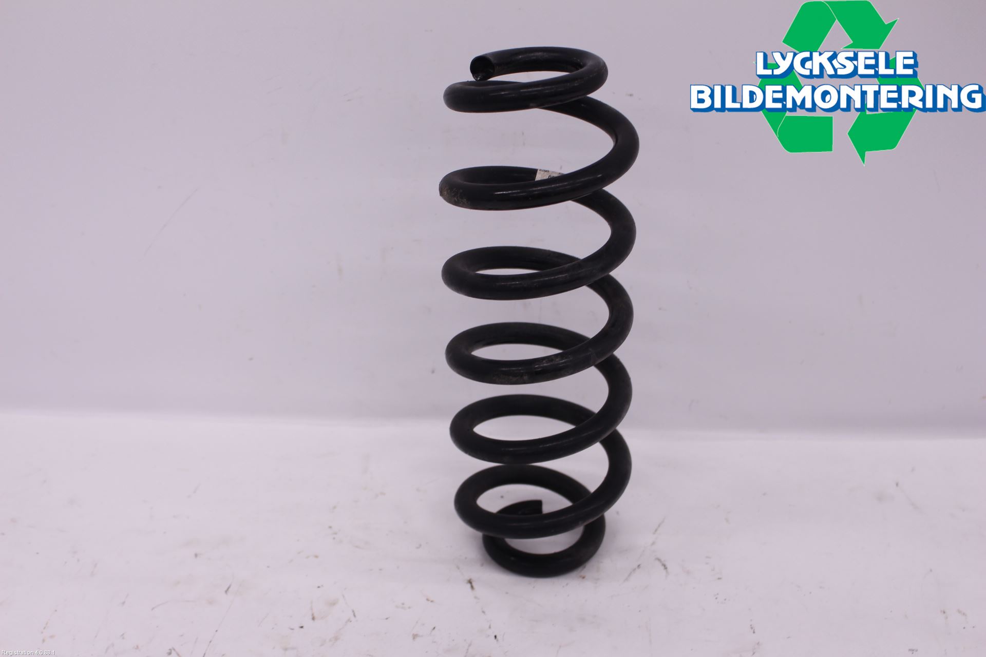 Audi A6 F2/C8 19- Fjäder Bak