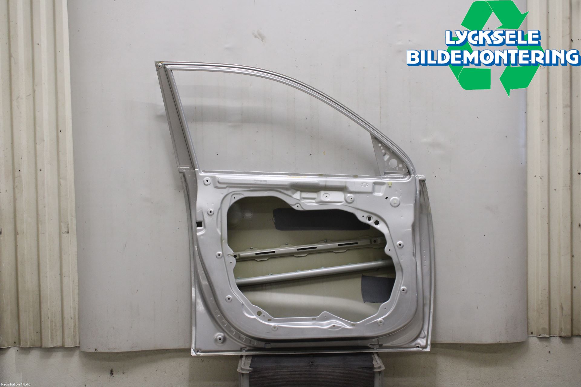 Kia SORENTO 10-14 Dörr Fram Vänster