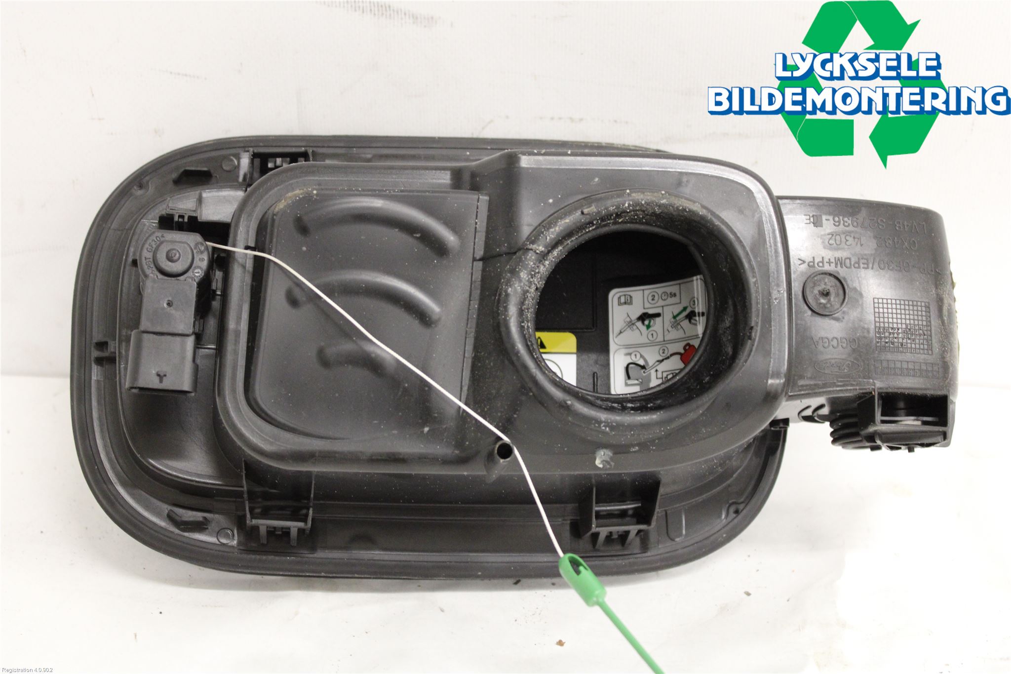 Ford KUGA/KUGA PHEZ/FHEV 20- Tanklucka