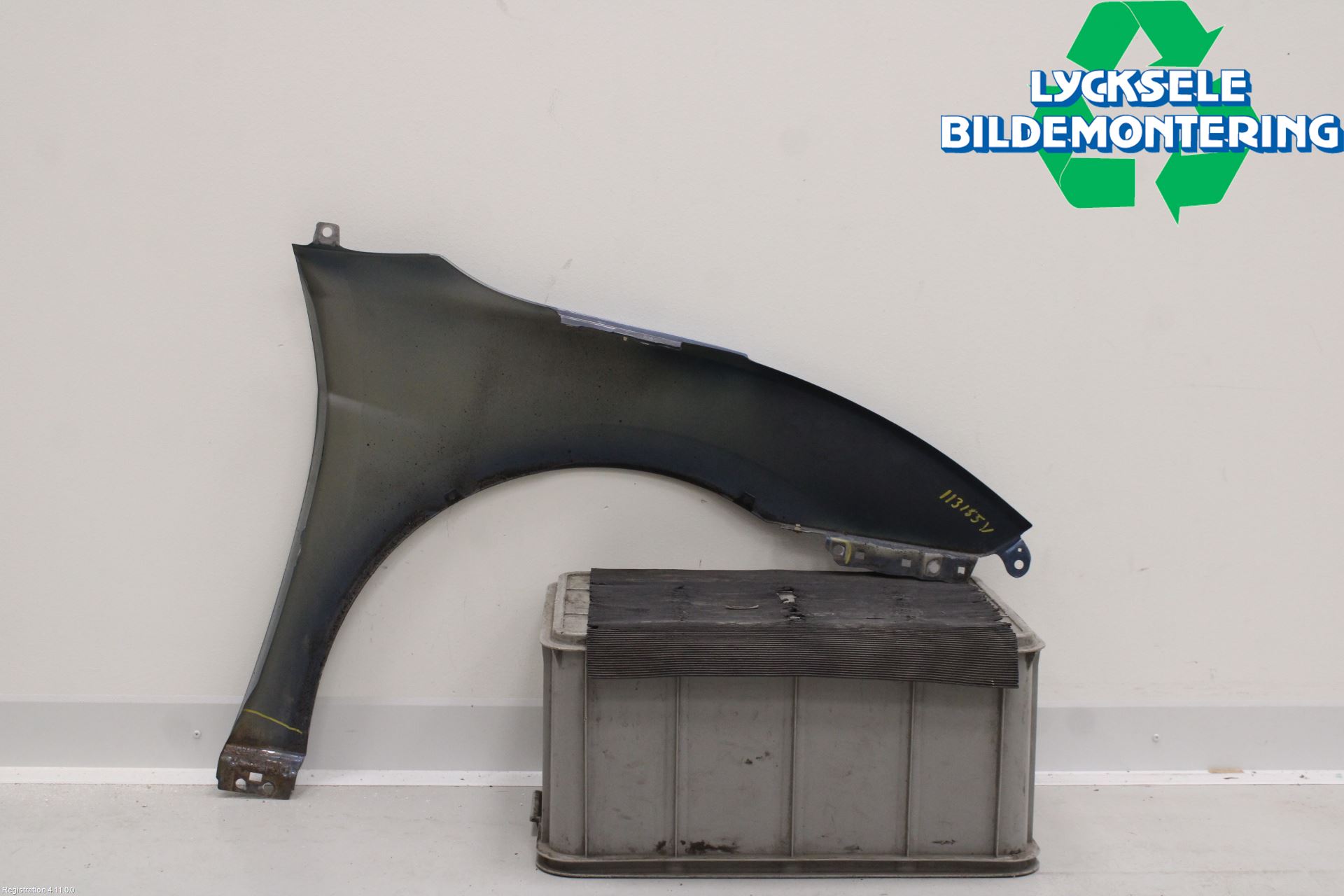 Hyundai i40 08-15 Skärm Fram Vänster