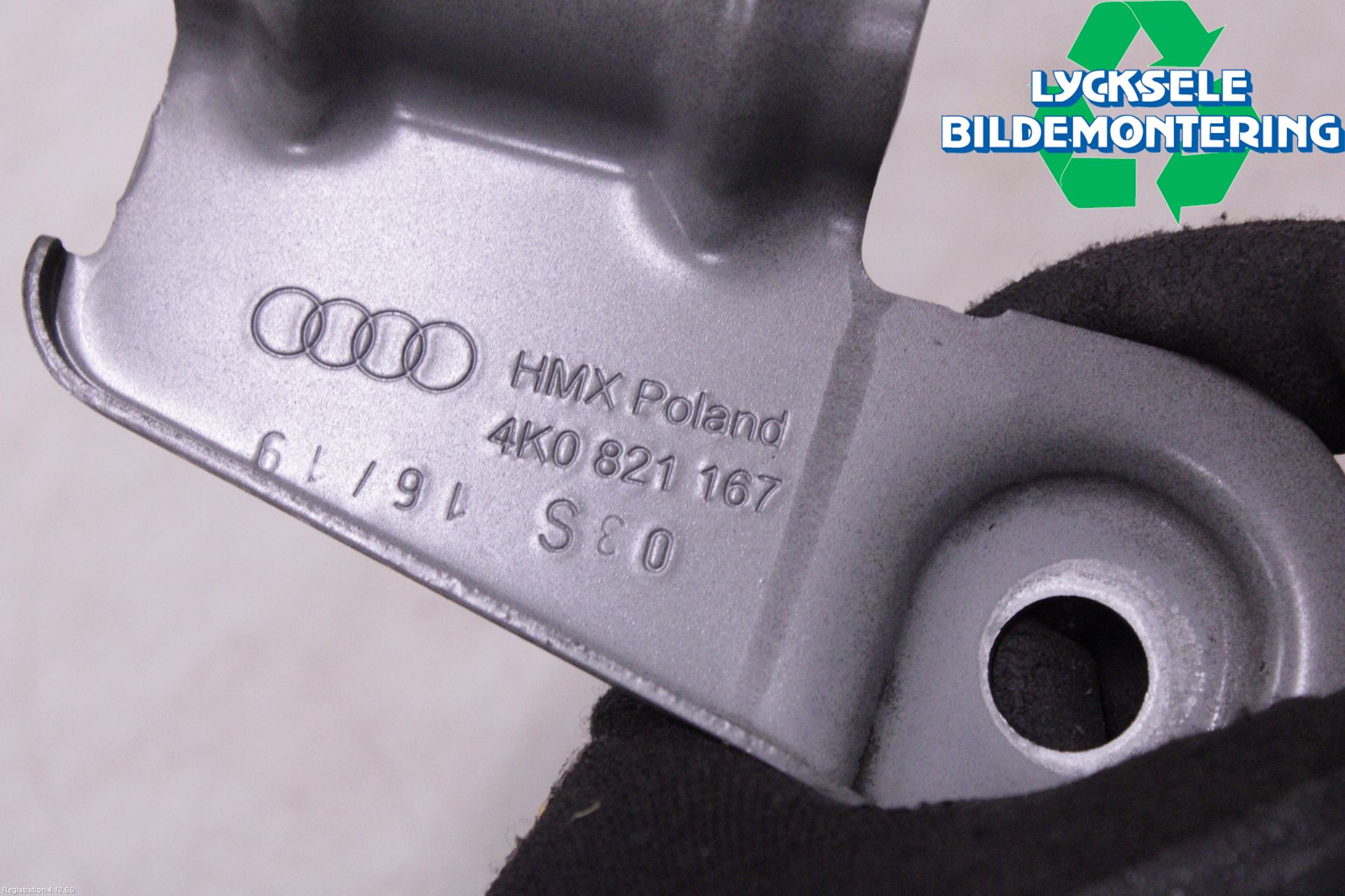Audi A6 F2/C8 19- Skärmfäste Fram Vä