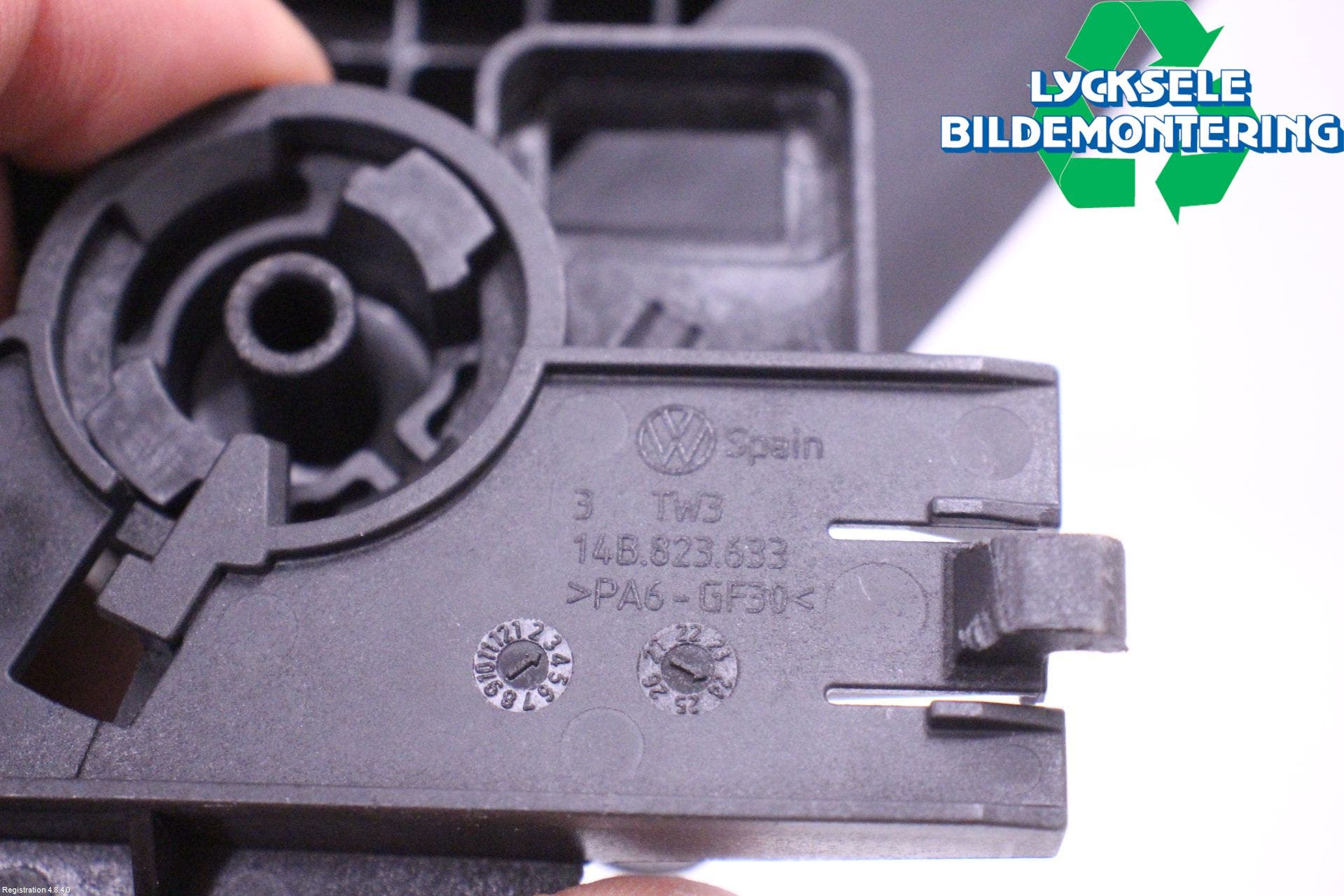 Alfa VW TIGUAN 24- Huvlås Wire-Spak