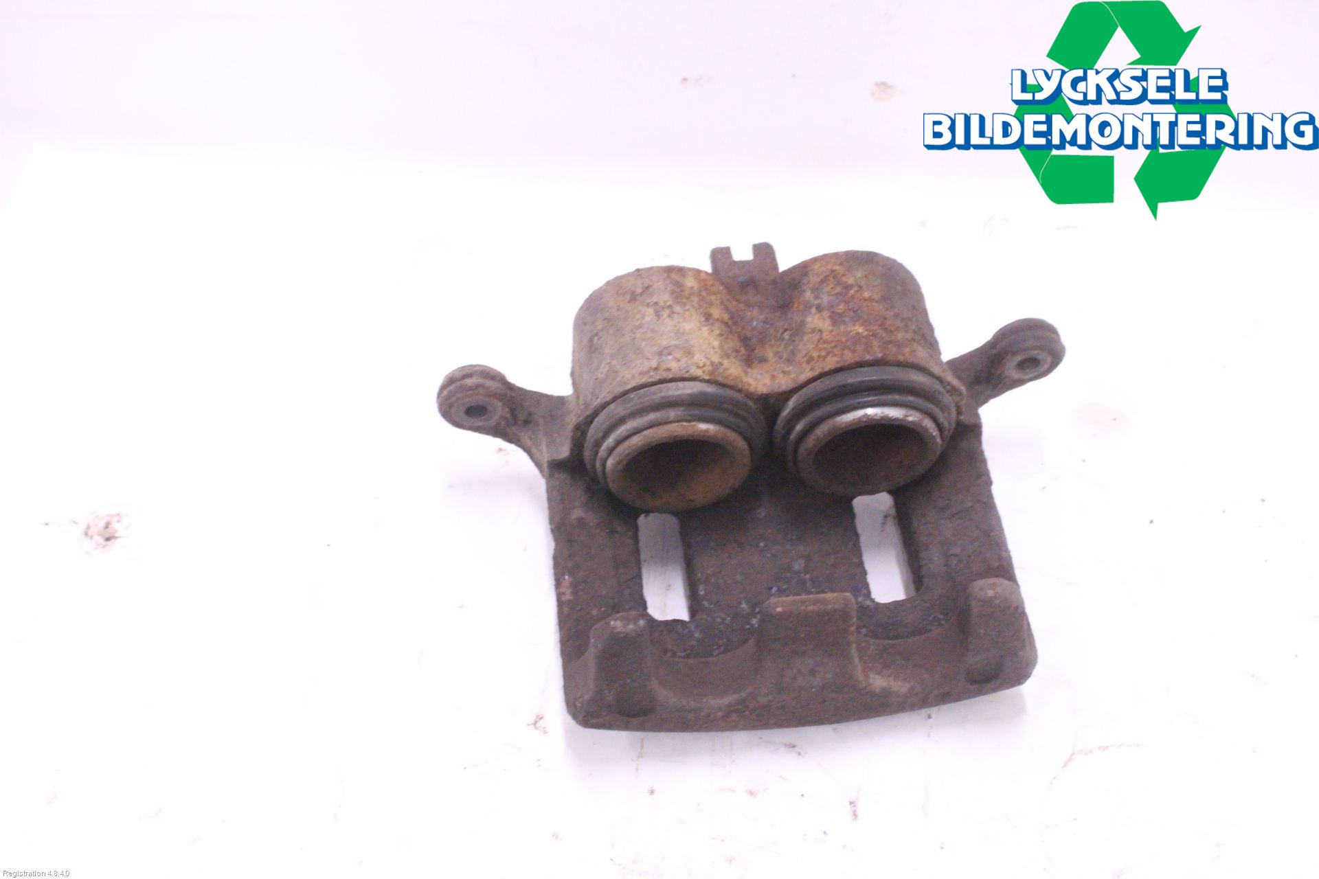 Nissan NAVARA 98-05 Bromsok Fram Höger