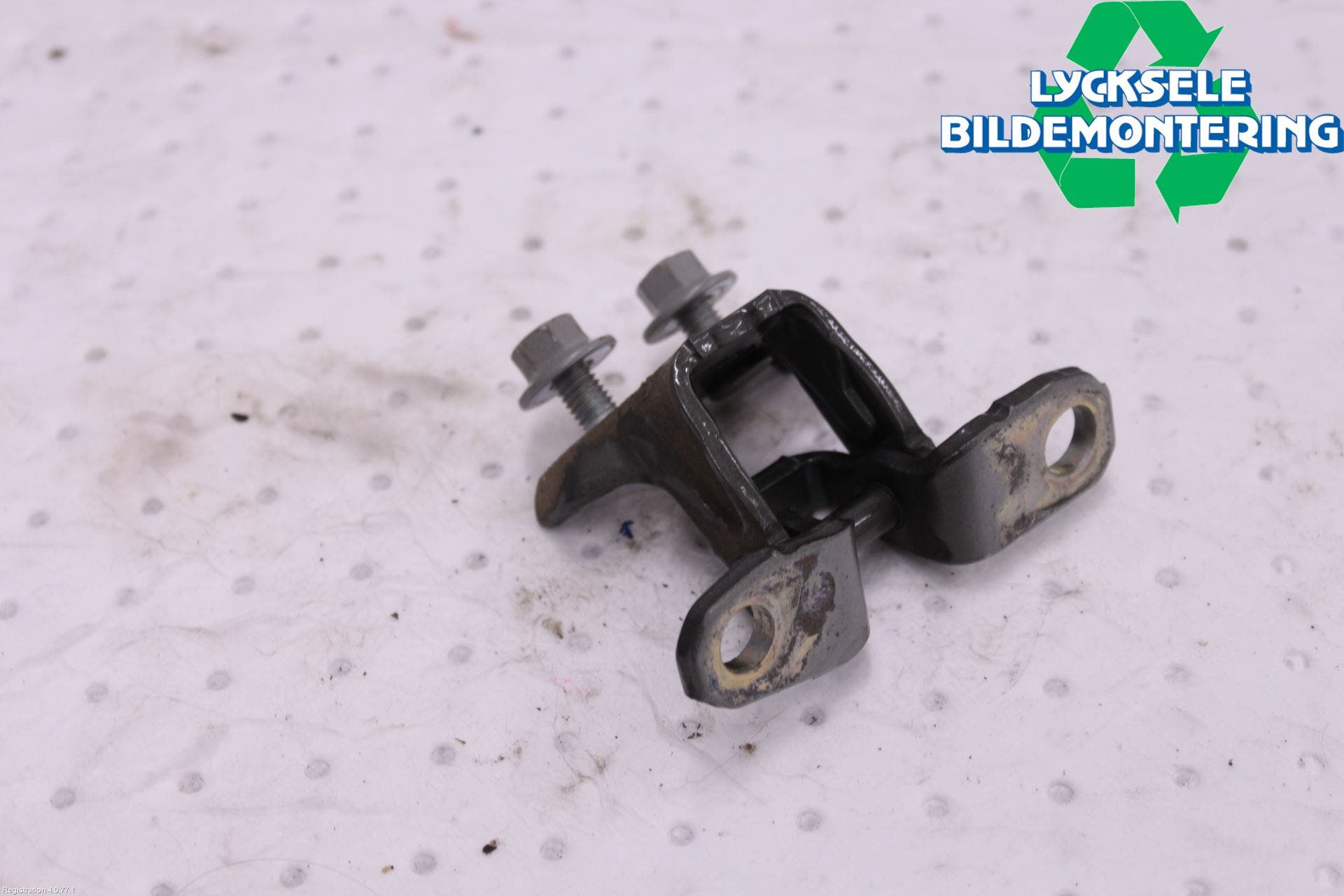 Mitsubishi L200 16-23 Dörrgångjärn